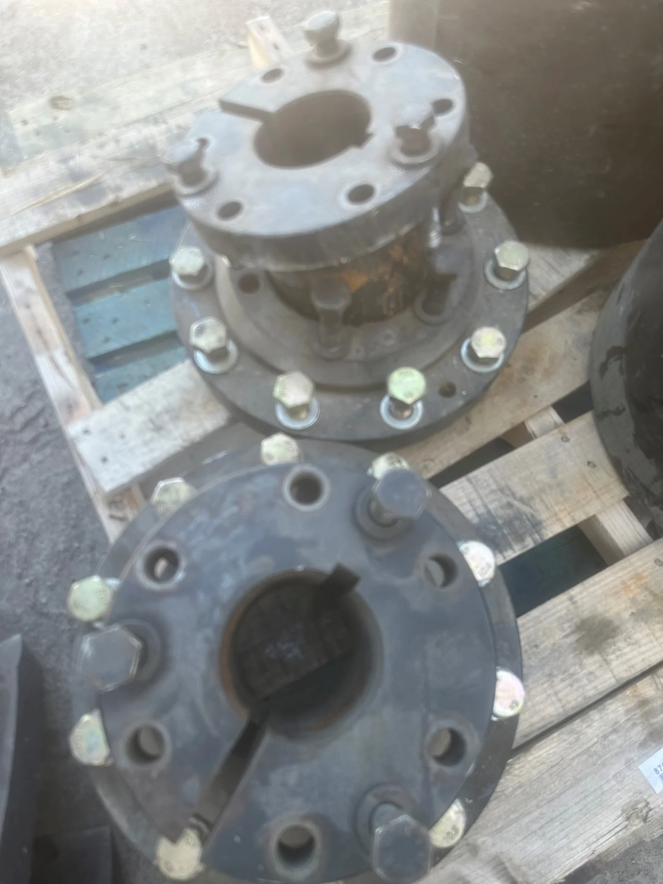 Used Case 4" 10 Bolt Hubs w/ Hardware