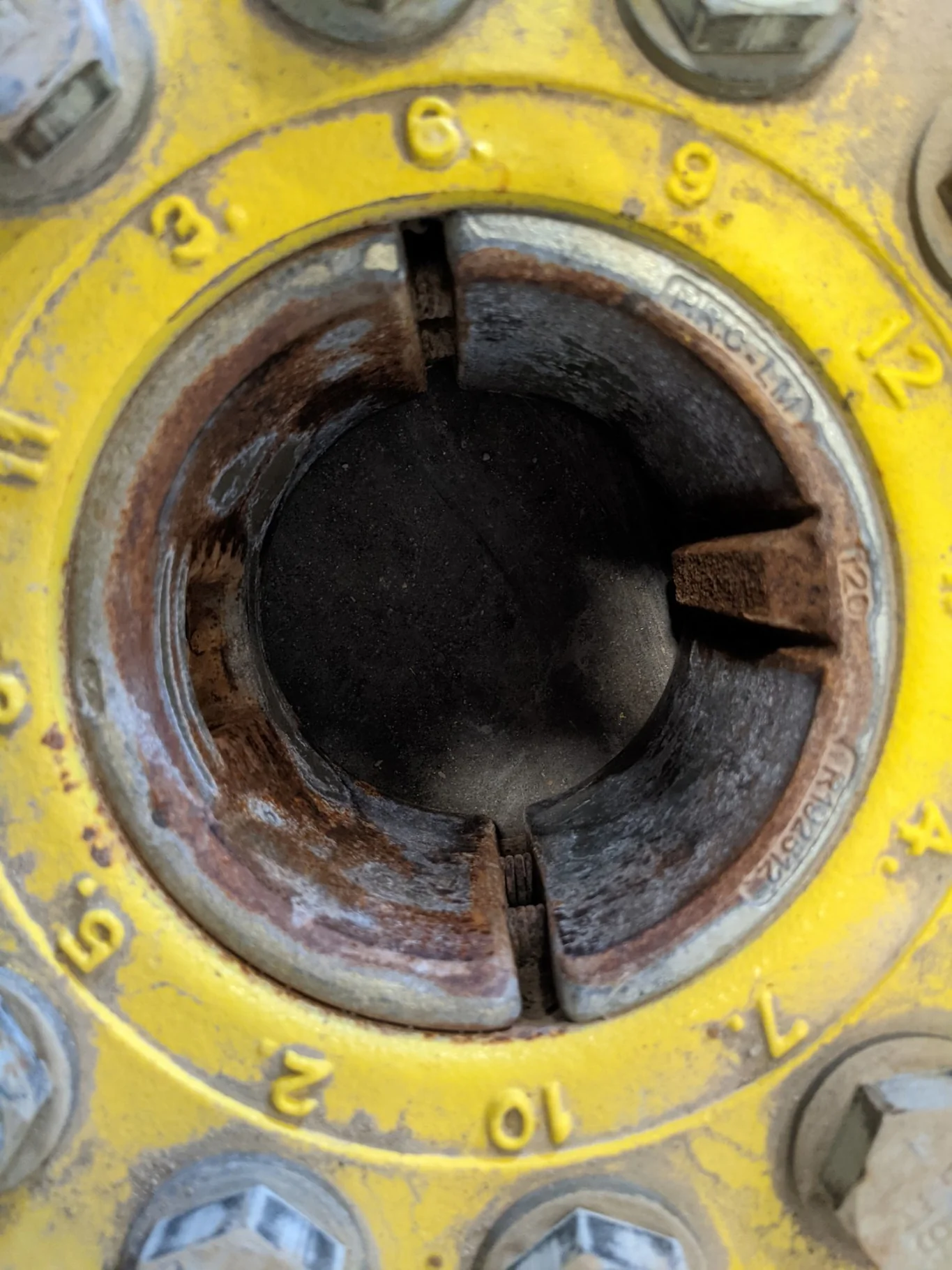 Used John Deere  Yellow 120mm 10 Bolt Hub image 2