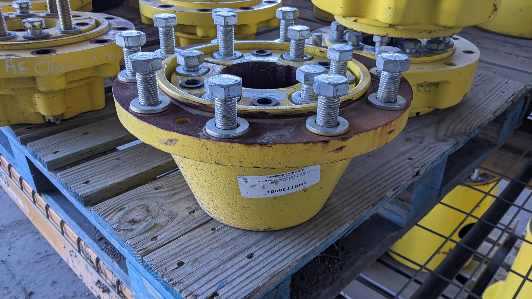 Used JD 10 Bolt Hub for 110 MM axle