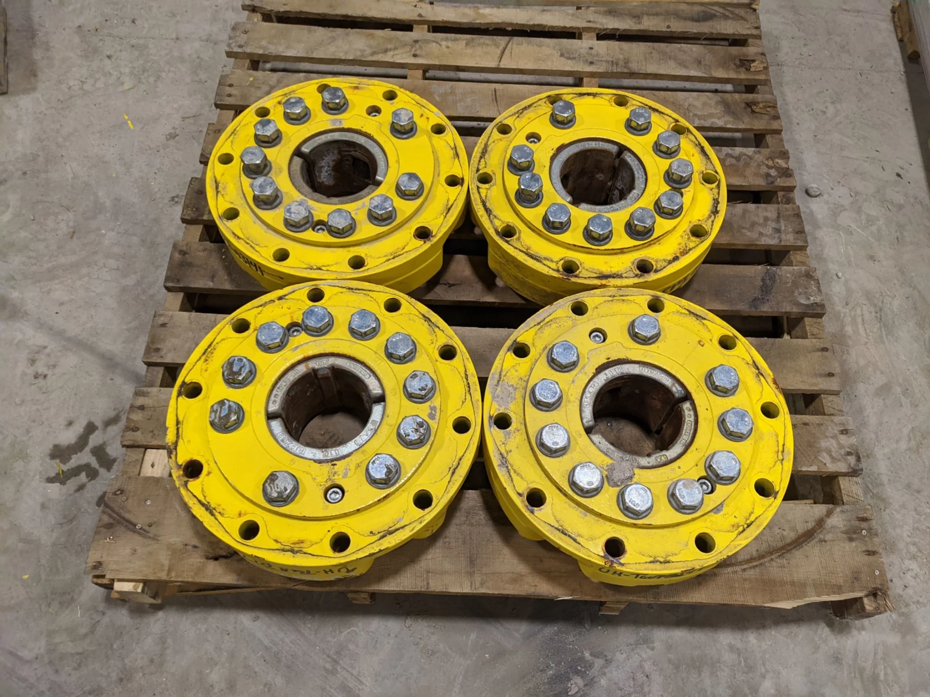 Used John Deere Yellow OE 120mm Hubs