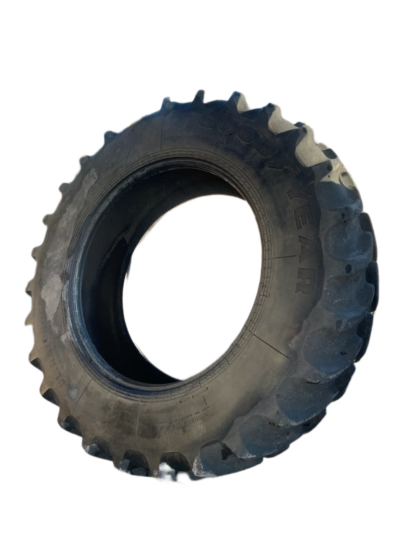 Used 85% 520/85R42 Goodyear Ultra Torque (157D) R-1W TL - Fair Condition  _x000D_
(Stubble, Lug Cuts
