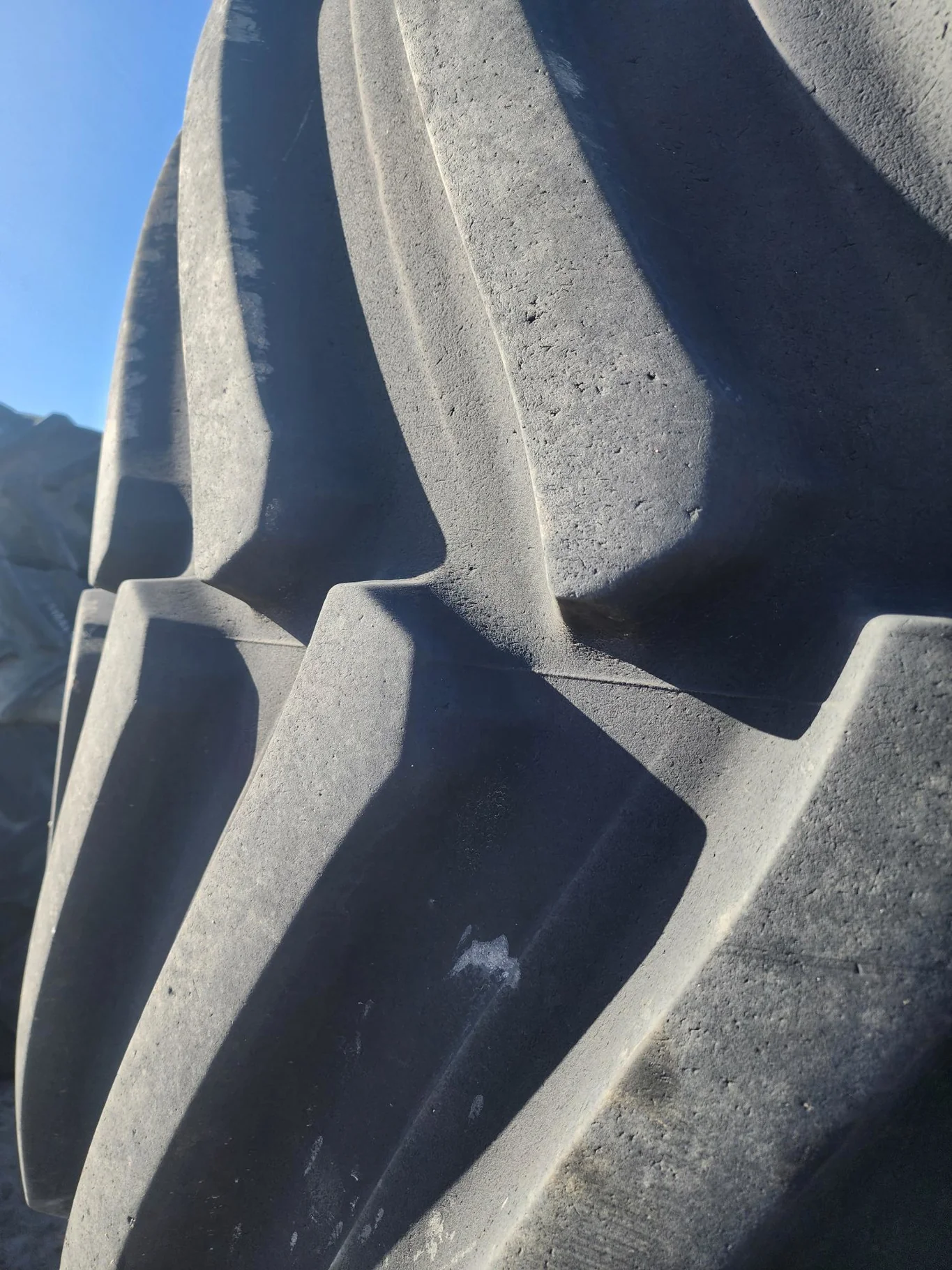 Used IF1250/50R32 201B Firestone Radial Deep Tread 23 CFO R-1W TL 85-90% image 4
