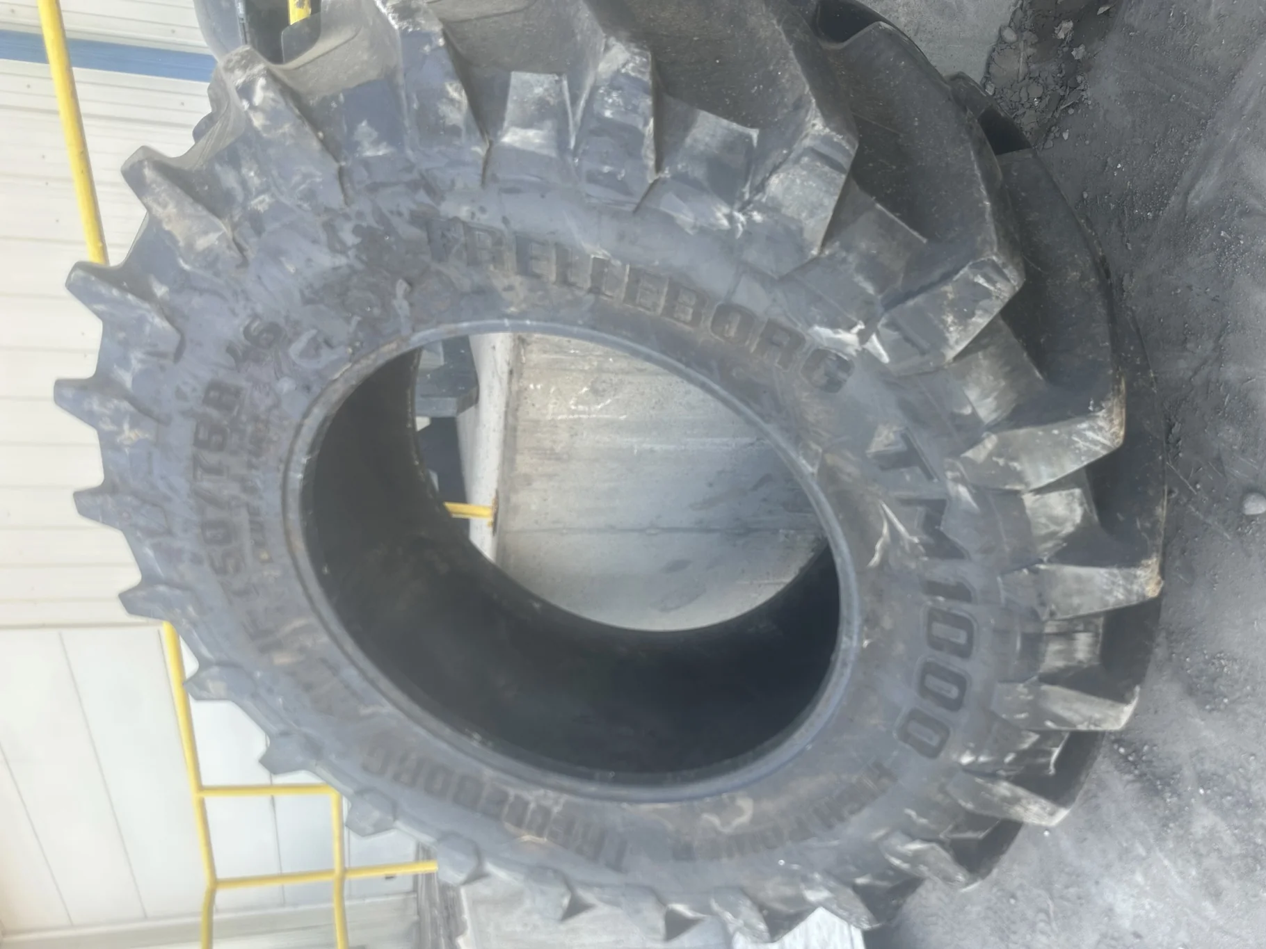 Used 90% IF750/75R46 Trelleborg TM1000 High Power R-1W (186D) TL (Light Stubble, Lug Cuts) image 2