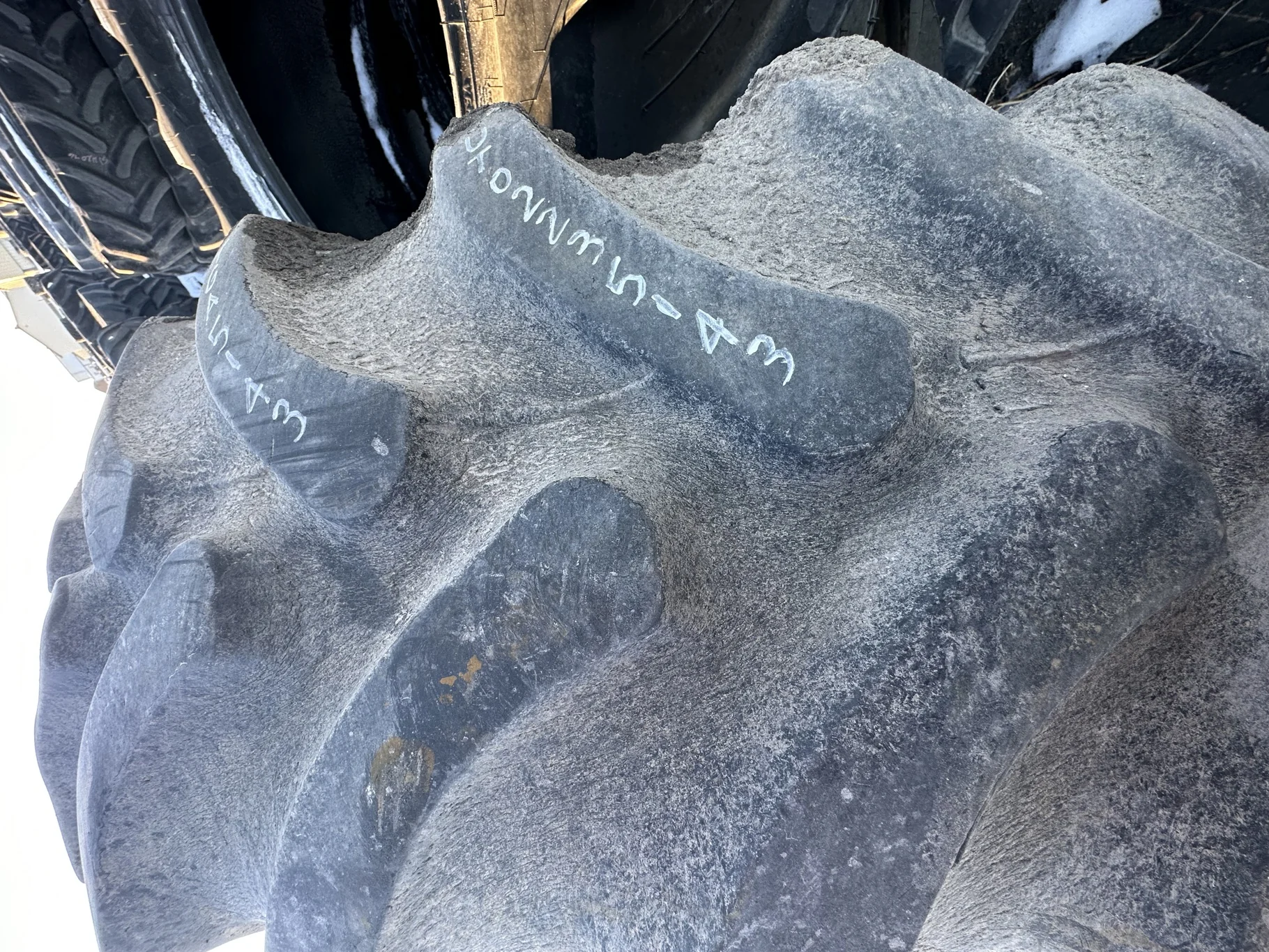 Used 420/90R30 142B Firestone Radial All Traction FWD R-1 TL 70-75%