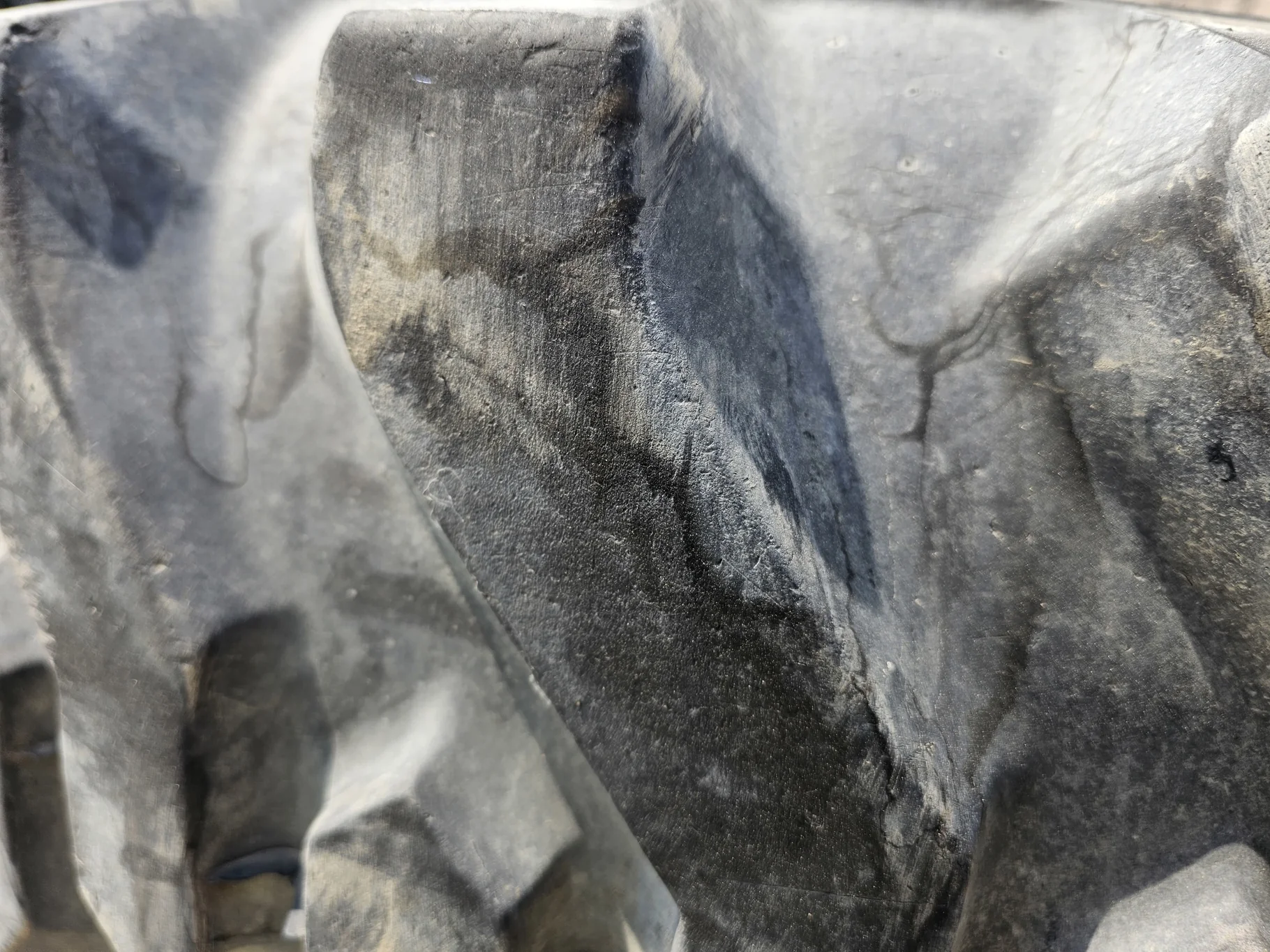 Used 80% 15x19.5 Titan Trac Loader R-4 6 Ply (Lug Stubble) image 4
