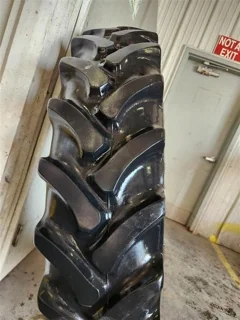 Used 320/85R38 138A8 Firestone Radial 9000 R-1W TL 30%