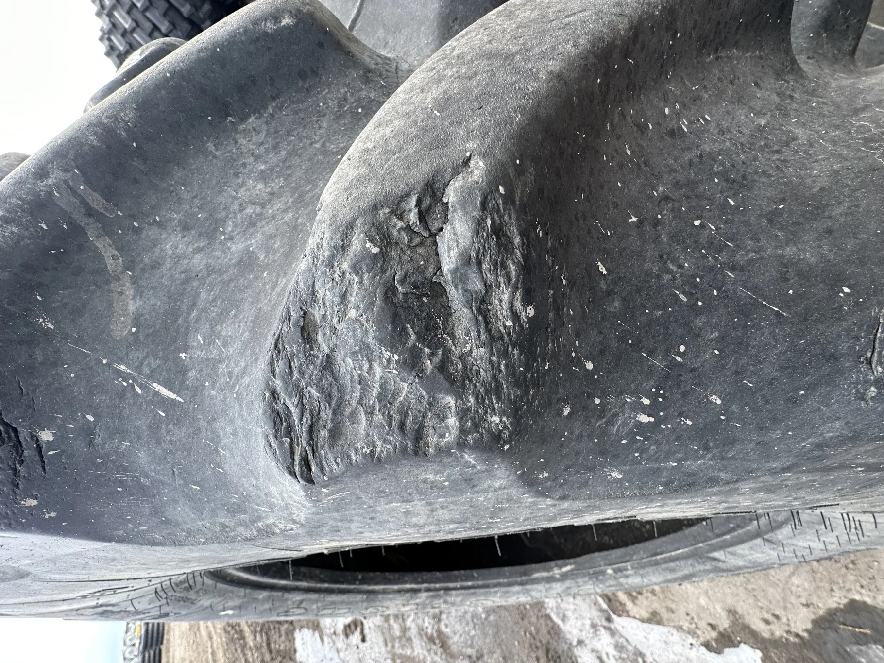 Used 85% 480/70R34 Firestone Radial 9000 R-1W (155B) TL (chunks missing on edge of lugs) image 4