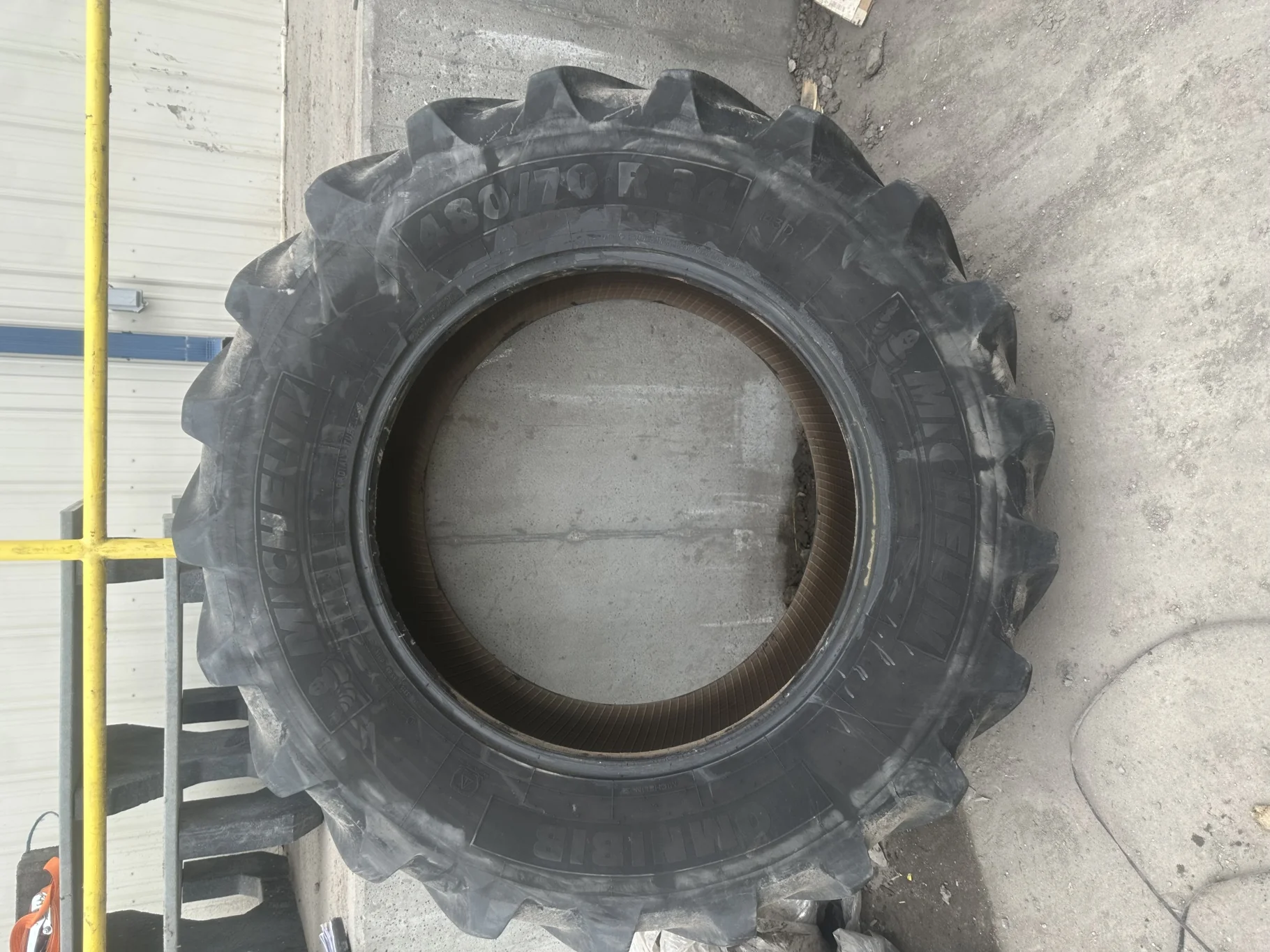 Used 70% 480/70R34 Michelin OmniBib R-1W 143D TL (Some Weathering) - Fair Condition, (lug cuts, stub image 2