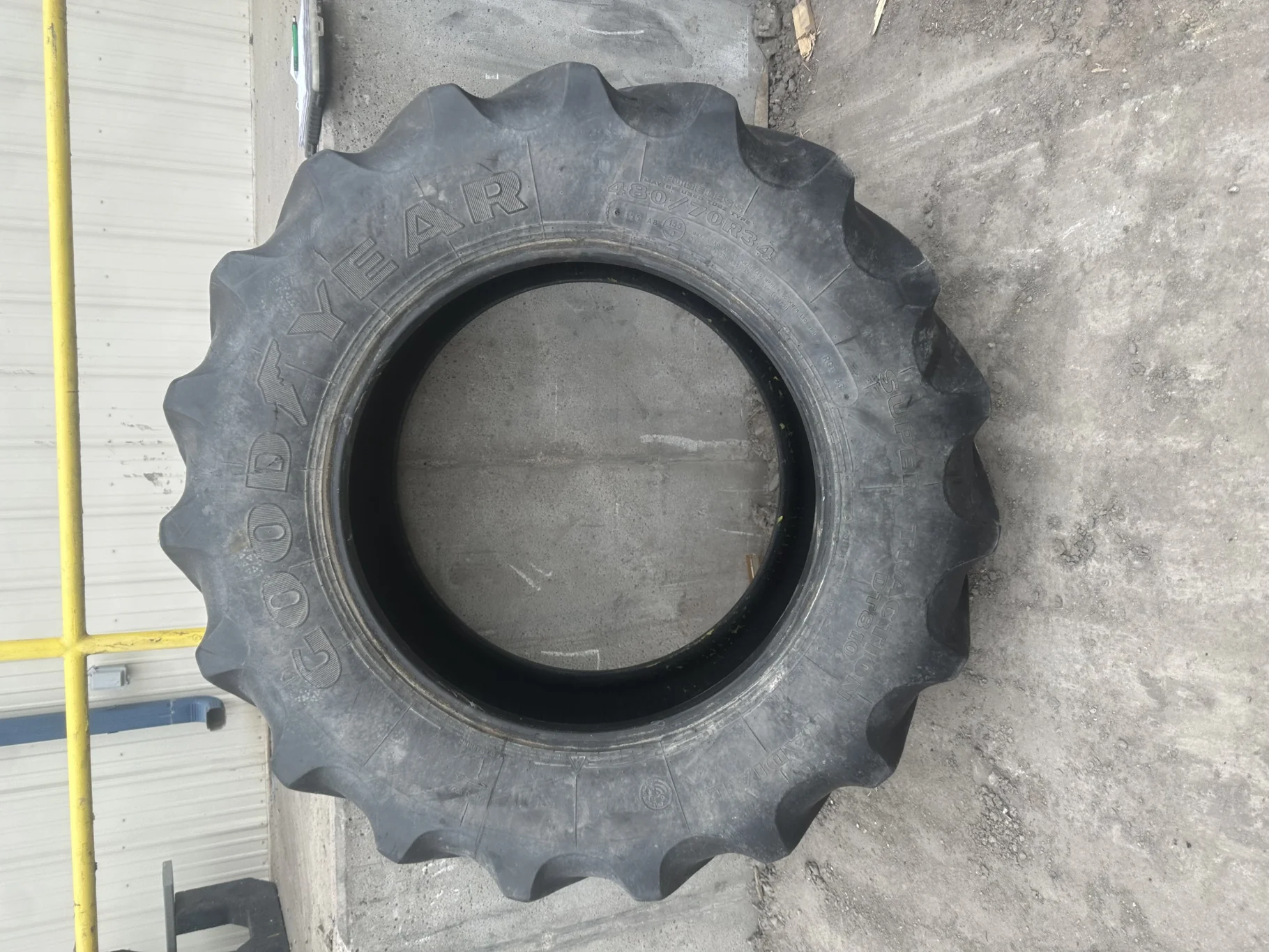 Used 50% 480/70R34 Goodyear Super Traction Radial DT810 155D R-1W TL (Some Weathering) - Fair Condit image 2