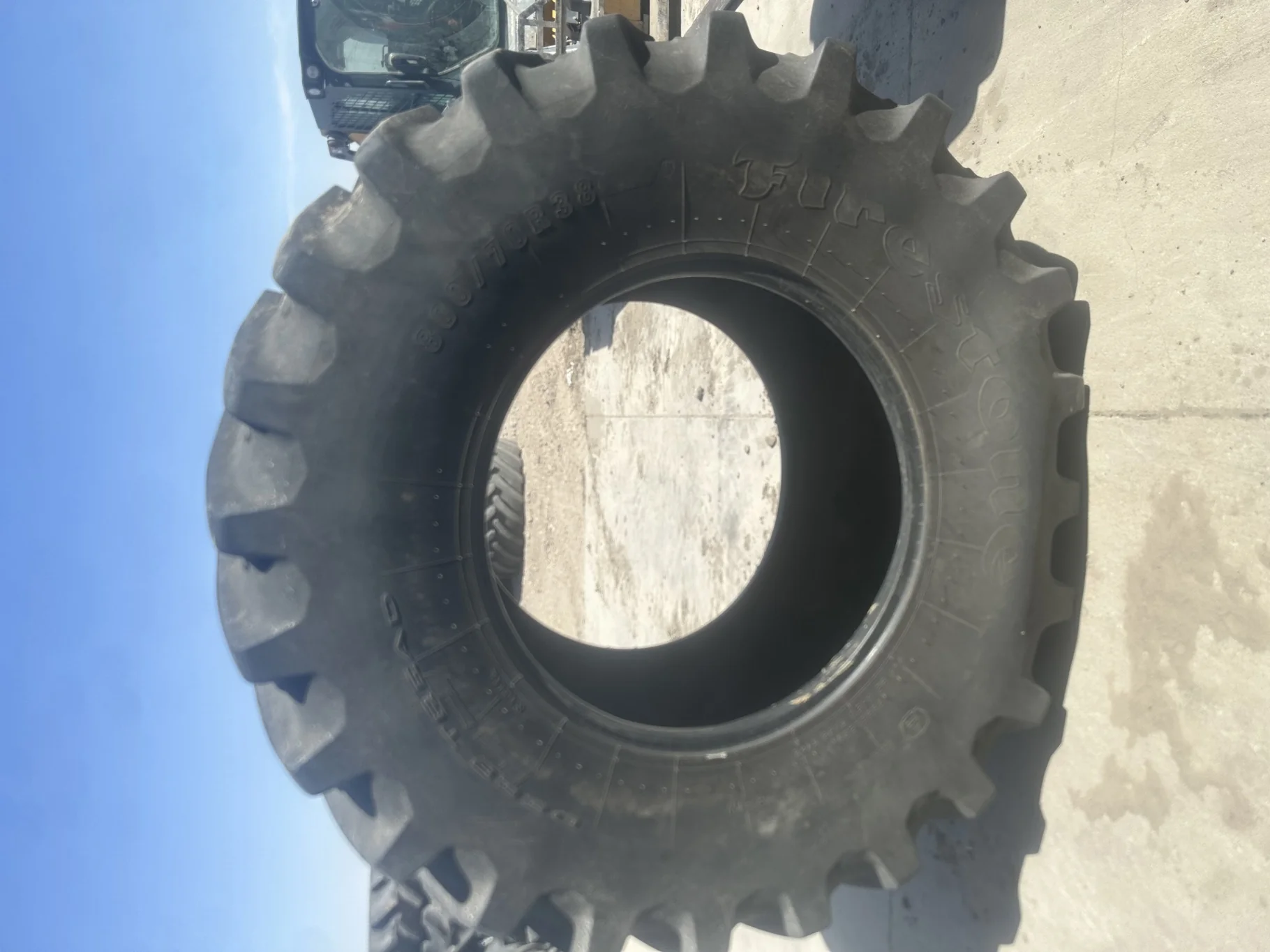 Used 90% 800/70R38 Firestone Deep Tread 23  R-1W (173D) TL - Good Condition  _x000D_
(Lug Stubble. S image 2