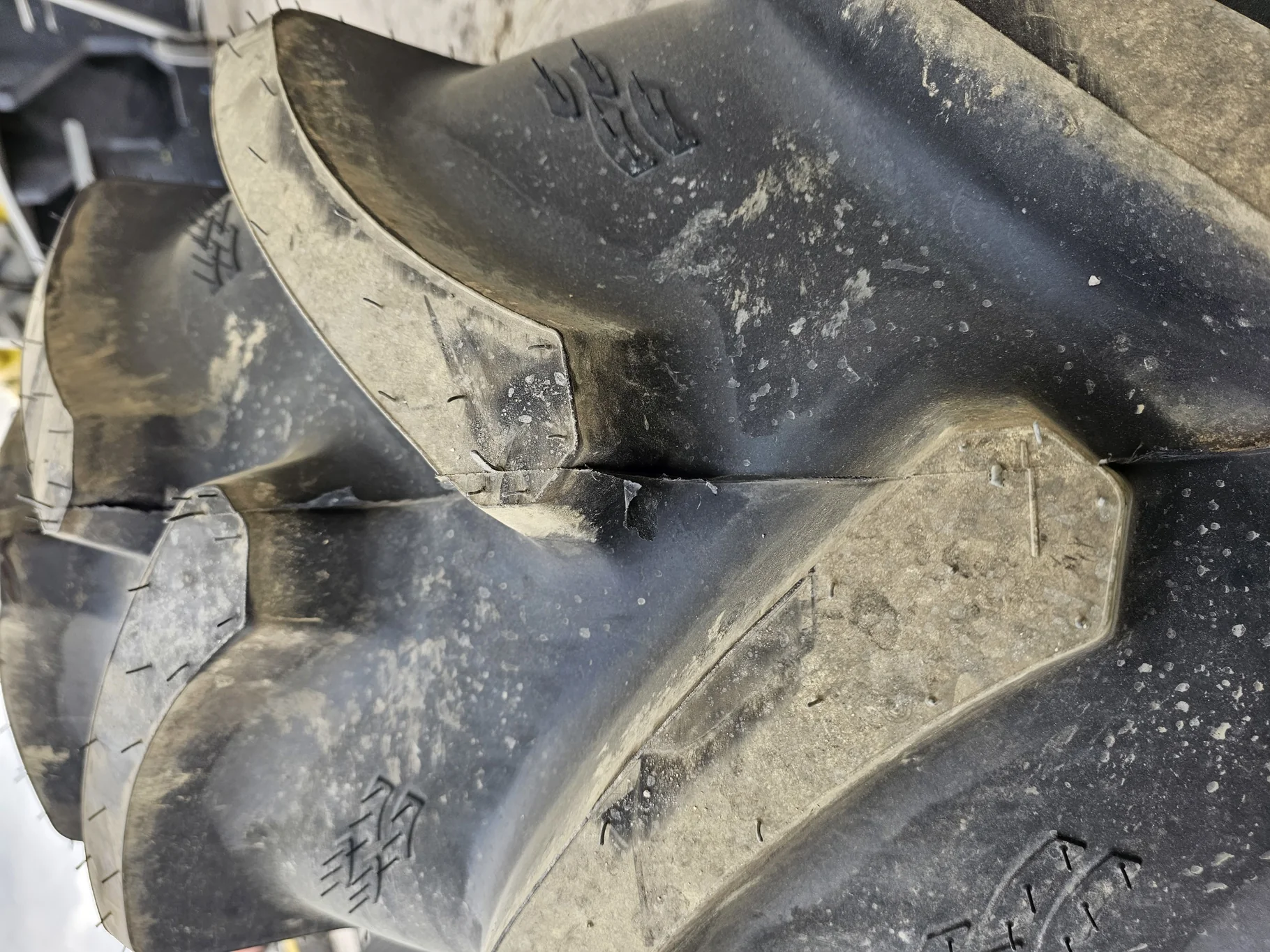 Take Off 460/85R34 (18.4R34) Alliance Farm Pro 2 147A8/147B TL image 3