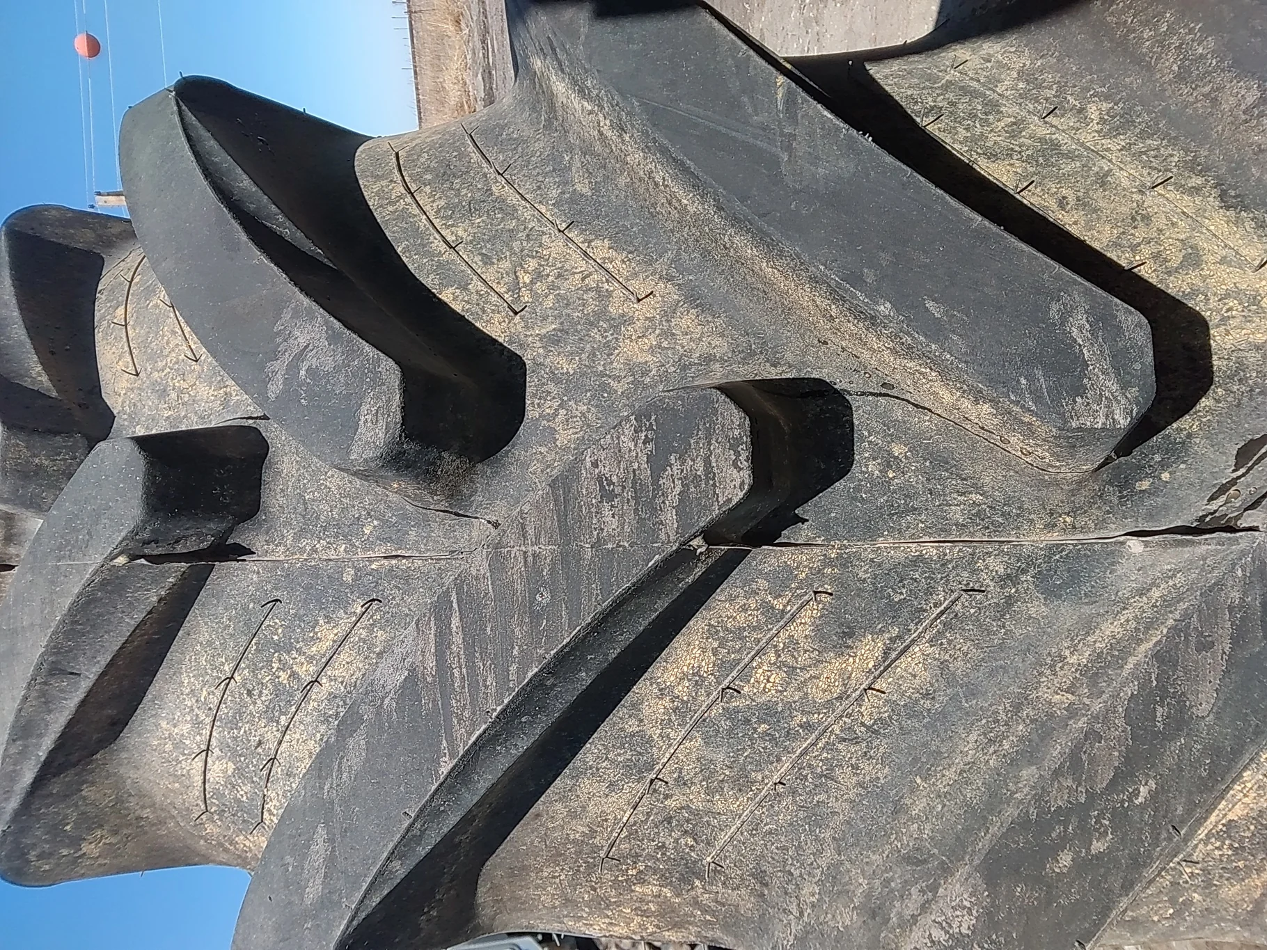 98% 460/85R34 Firestone Performer EVO R-1W (150D) TL - Excellent Condition  _x000D_
(Lug Stubble, Ro image 5