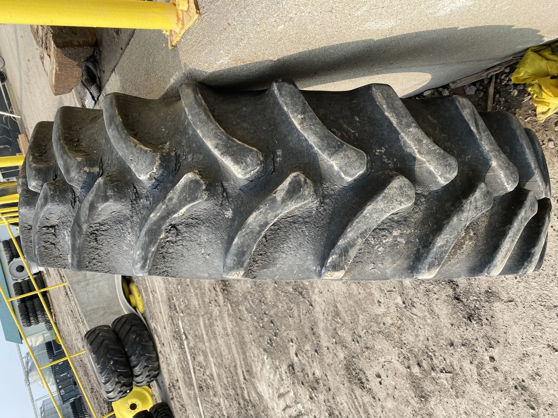 Used 35% 380/80R38 Firestone Radial All Traction DT R-1W 142B TL Poor Condition Stubble, image 2
