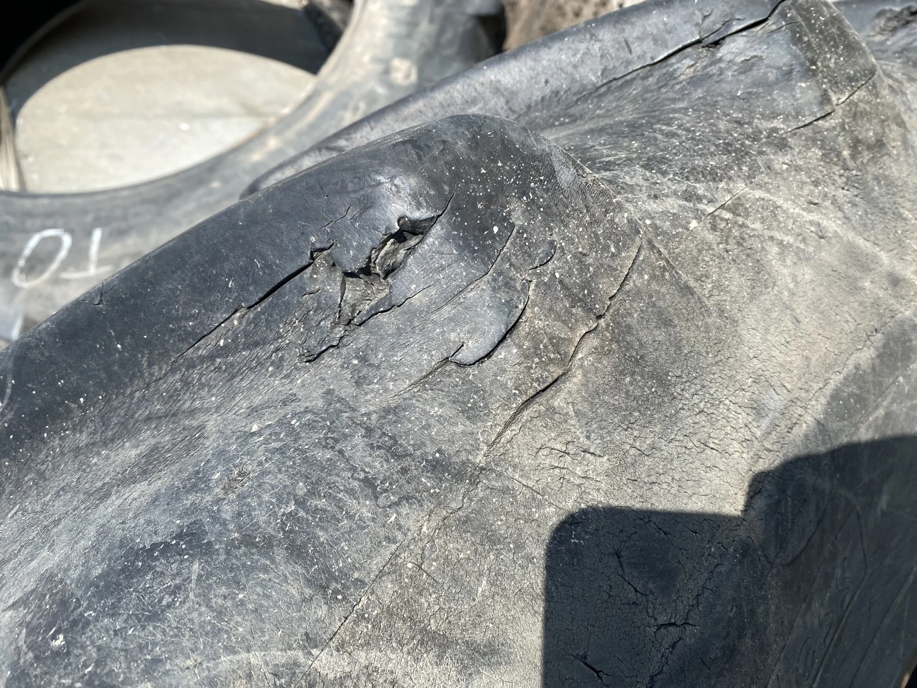 Used 60% 480/80R46 Michelin AgriBib  R-1W 158A8/158B TL - Fair Condition (Sidewall Cuts, St image 9