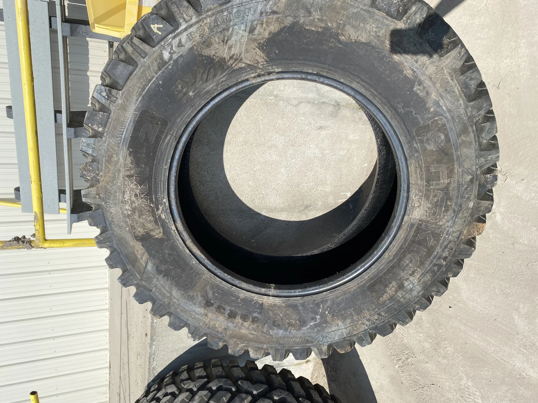 Used 75% 480/80R34 Nokian Tri 2 (155D) TL - Excellent Condition  _x000D_
(Lug Cuts, Lug Stubble, Cut image 3