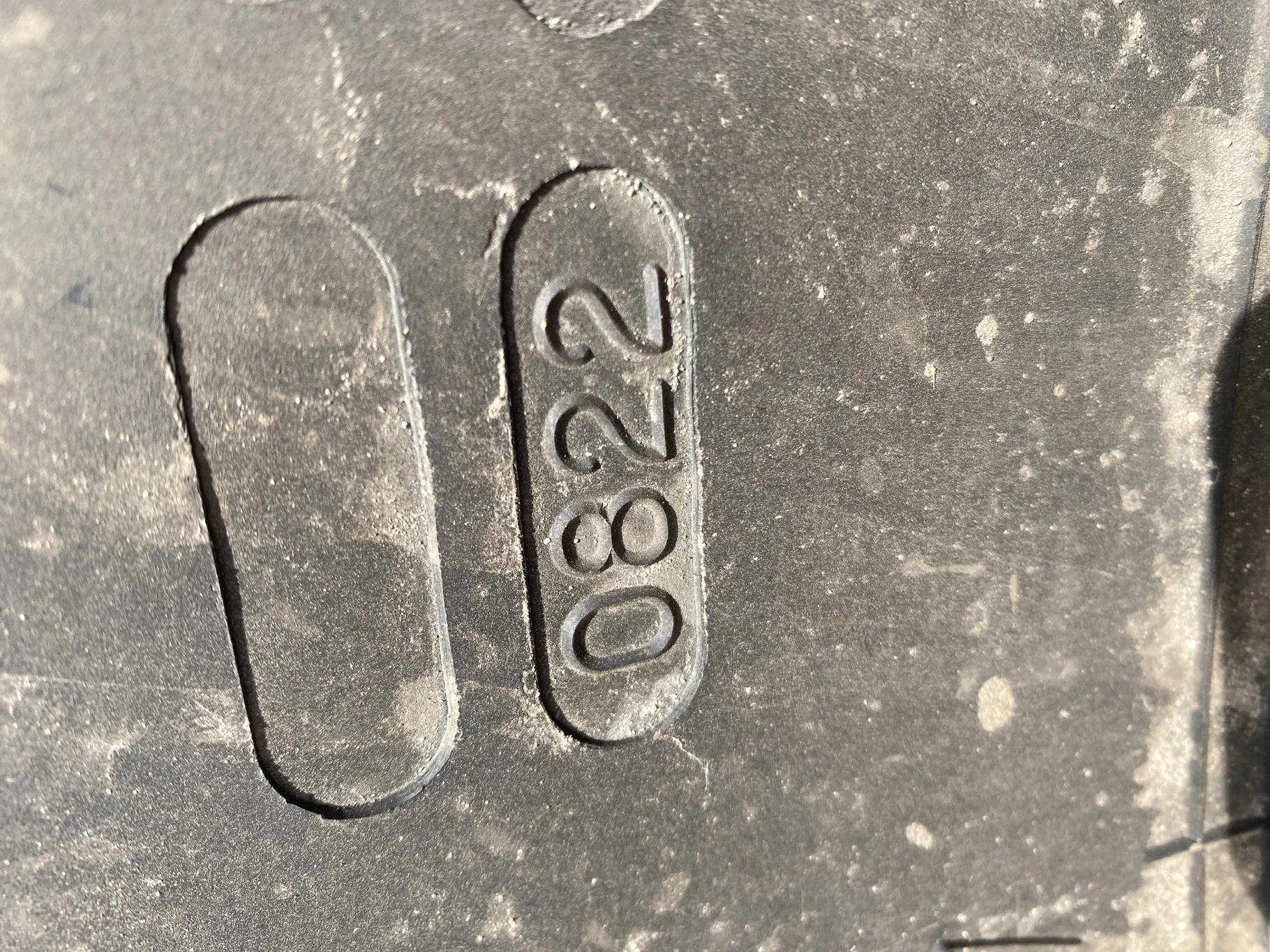 Used 75% 480/80R34 Nokian Tri 2 (155D) TL - Excellent Condition  _x000D_
(Lug Cuts, Lug Stubble, Cut image 8
