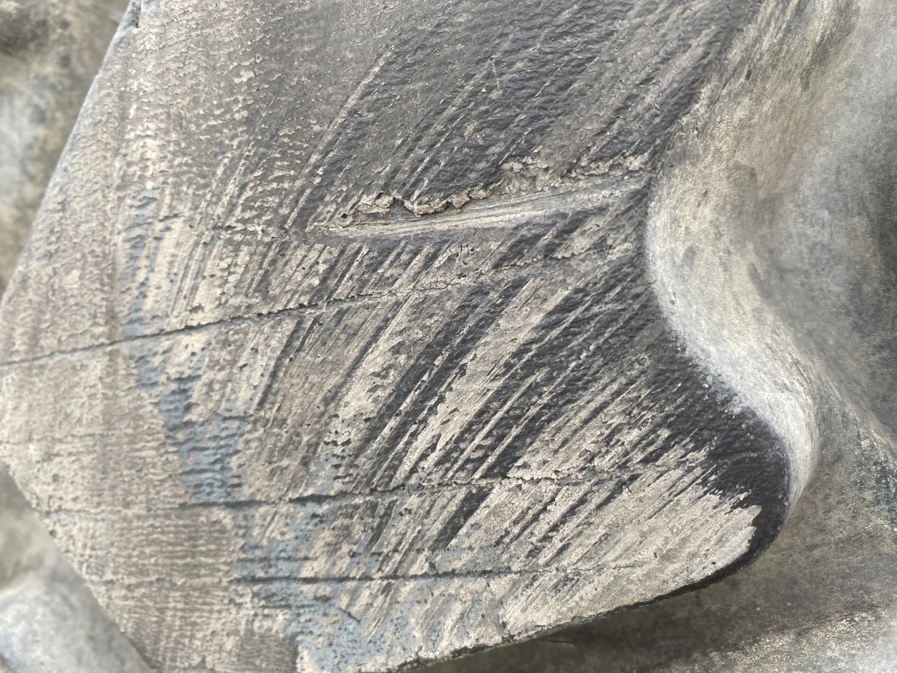 Used 90% 23.5R25 Michelin E3 XADN+   _x000D_
185B  _x000D_
(Lug Cuts, Sidewall Cuts, Cuts Between Lu image 4