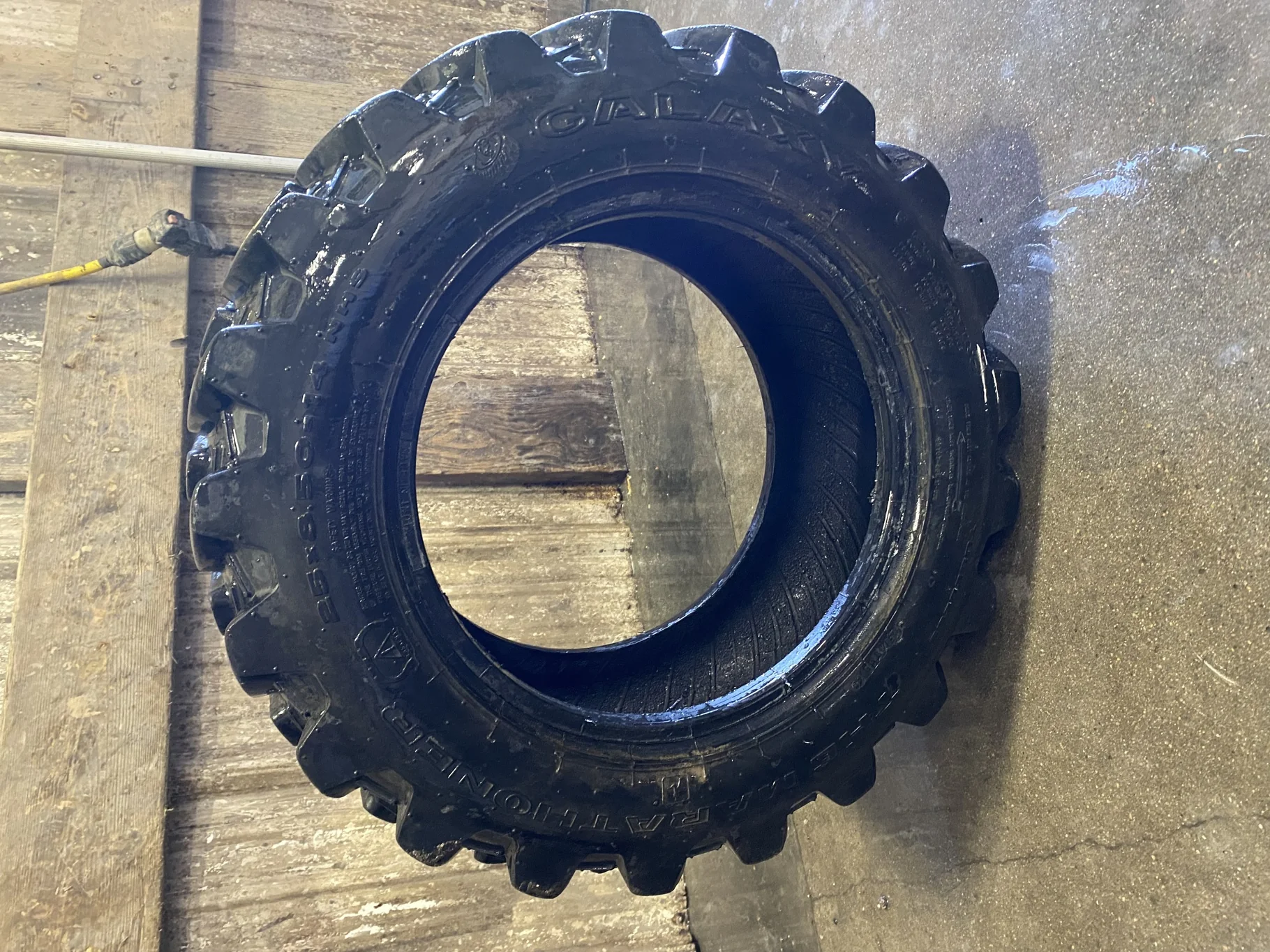 Used  85%  25/850-14 Galaxy Marathoner R-4 C(6Ply) TL - Good Condition
