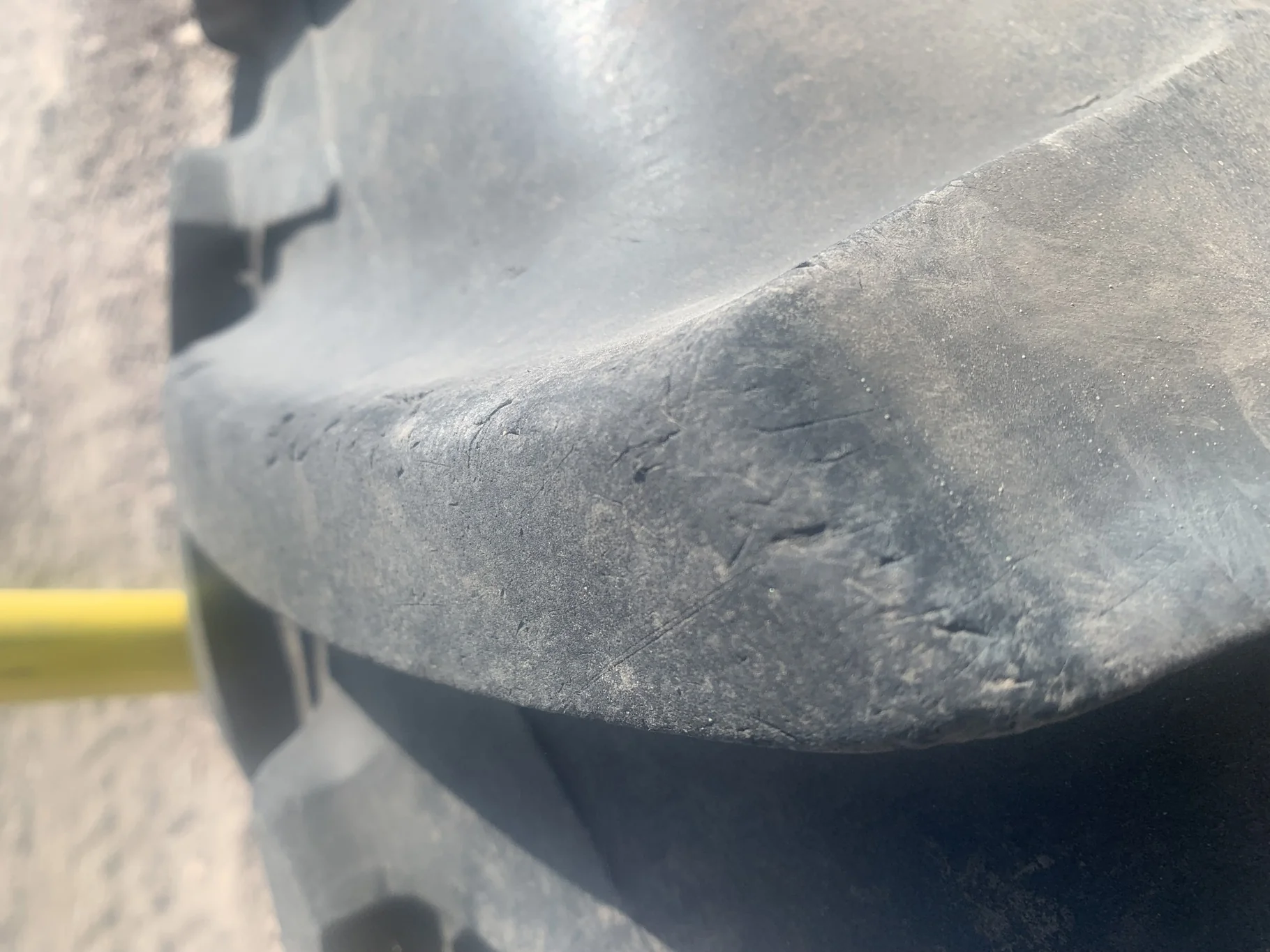 Used 60% 14.9R28 Michelin AgriBib R-1W (134A8/131B) TL - Good Condition  _x000D_
(Lug Cuts) image 7