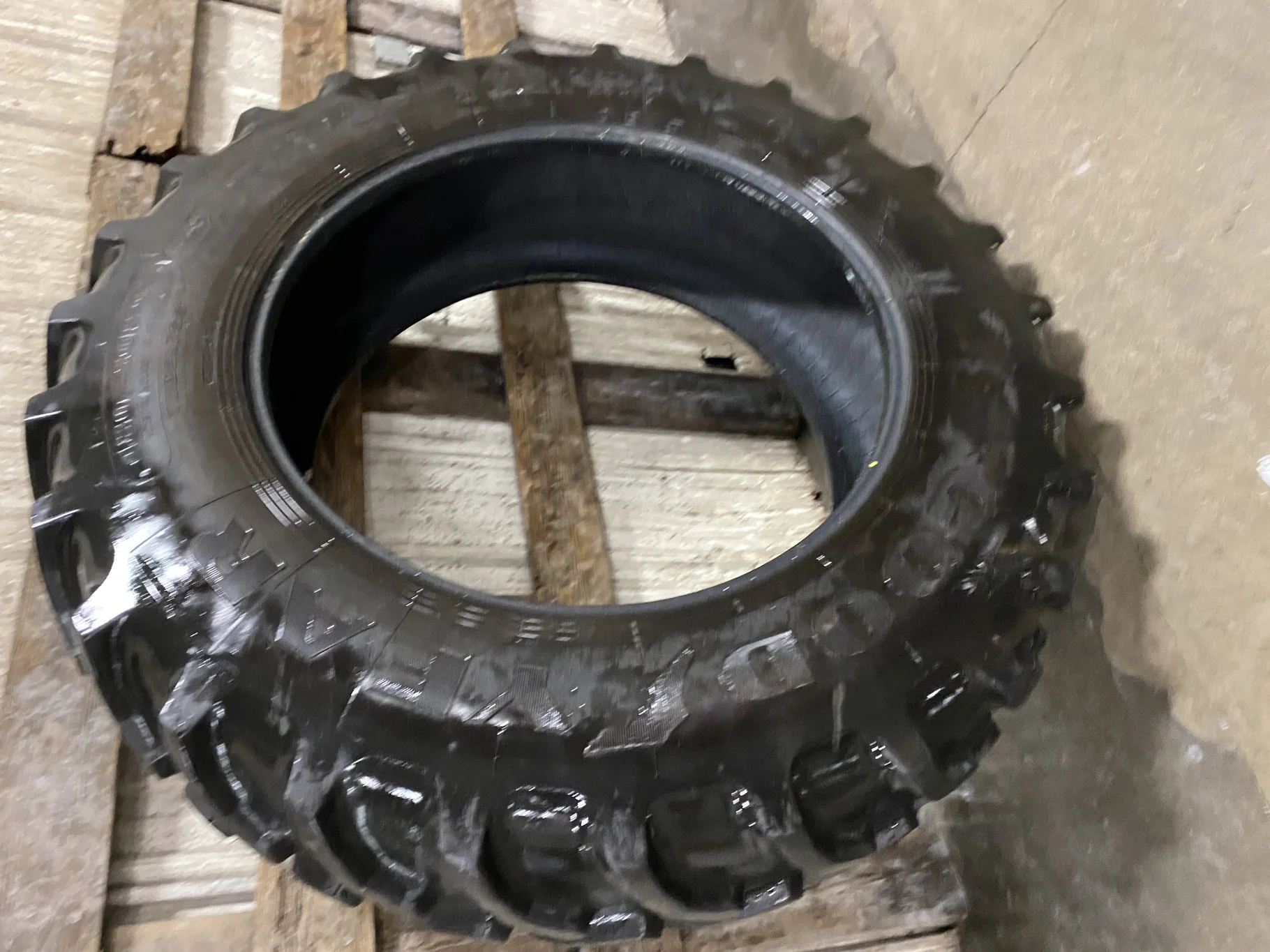 Used 85% 480/80R42 Goodyear Ultra Torque Plus Radial R-1 (154A8/B) TL - Good Condition (Lug Cuts, St image 2