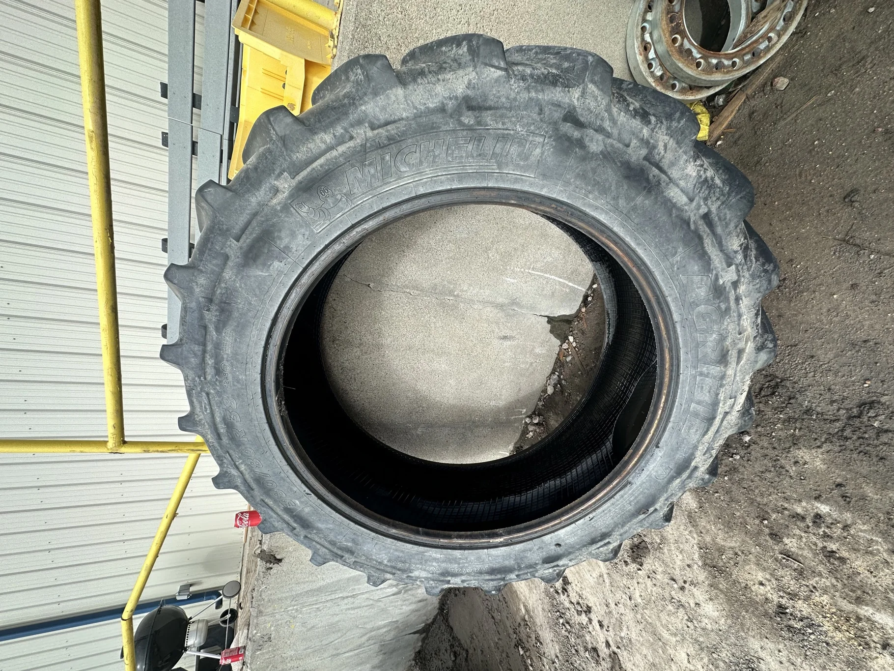 Used 70% 380/80R38 Michelin AgriBib 2 R-1W 142A8/139D TL (Lug Cuts, Weathering, Stubble) - Good Cond