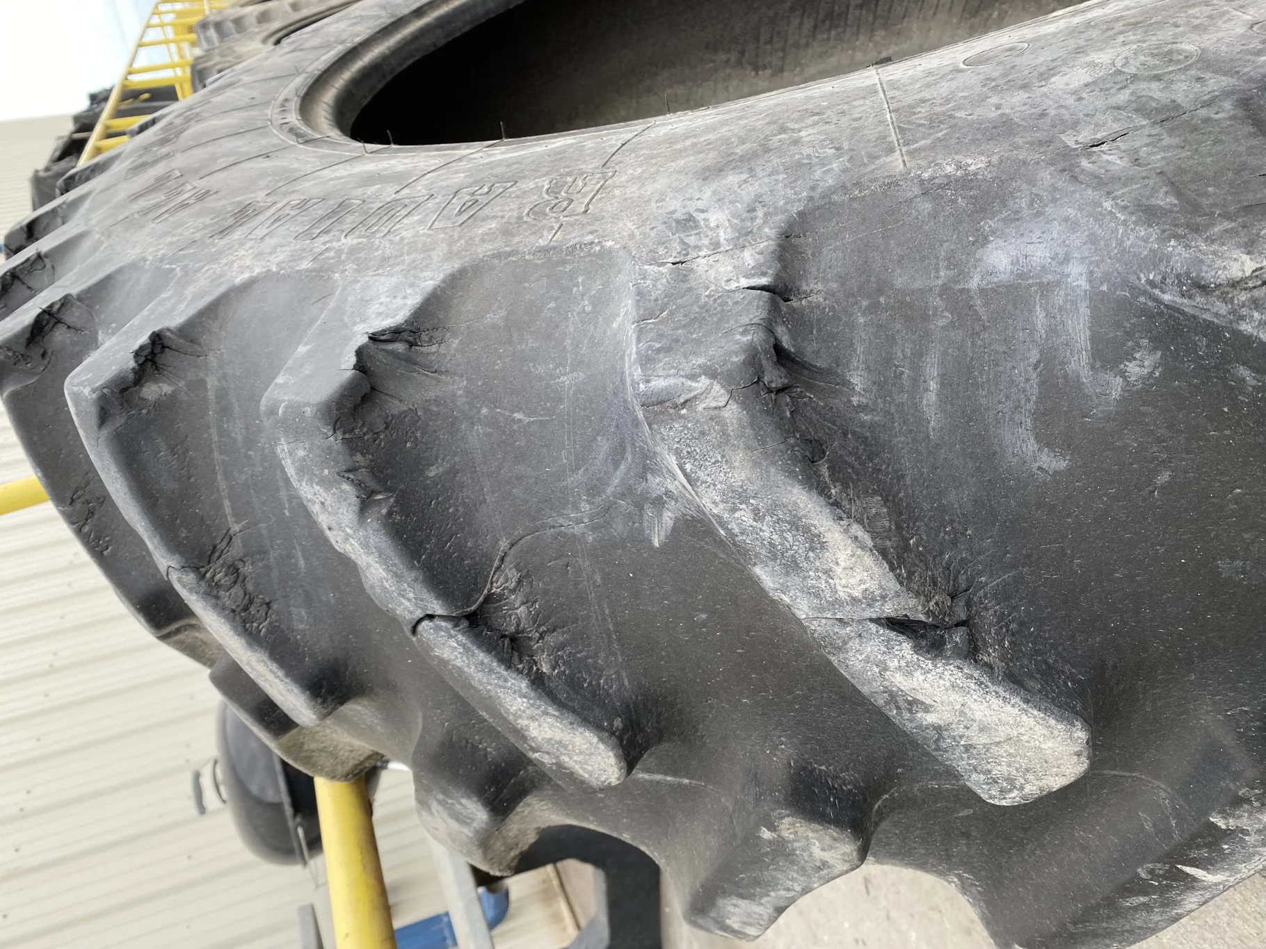 Used 480/80R46 158B Firestone Radial All Traction 23 R-1 TL 80-85% image 4