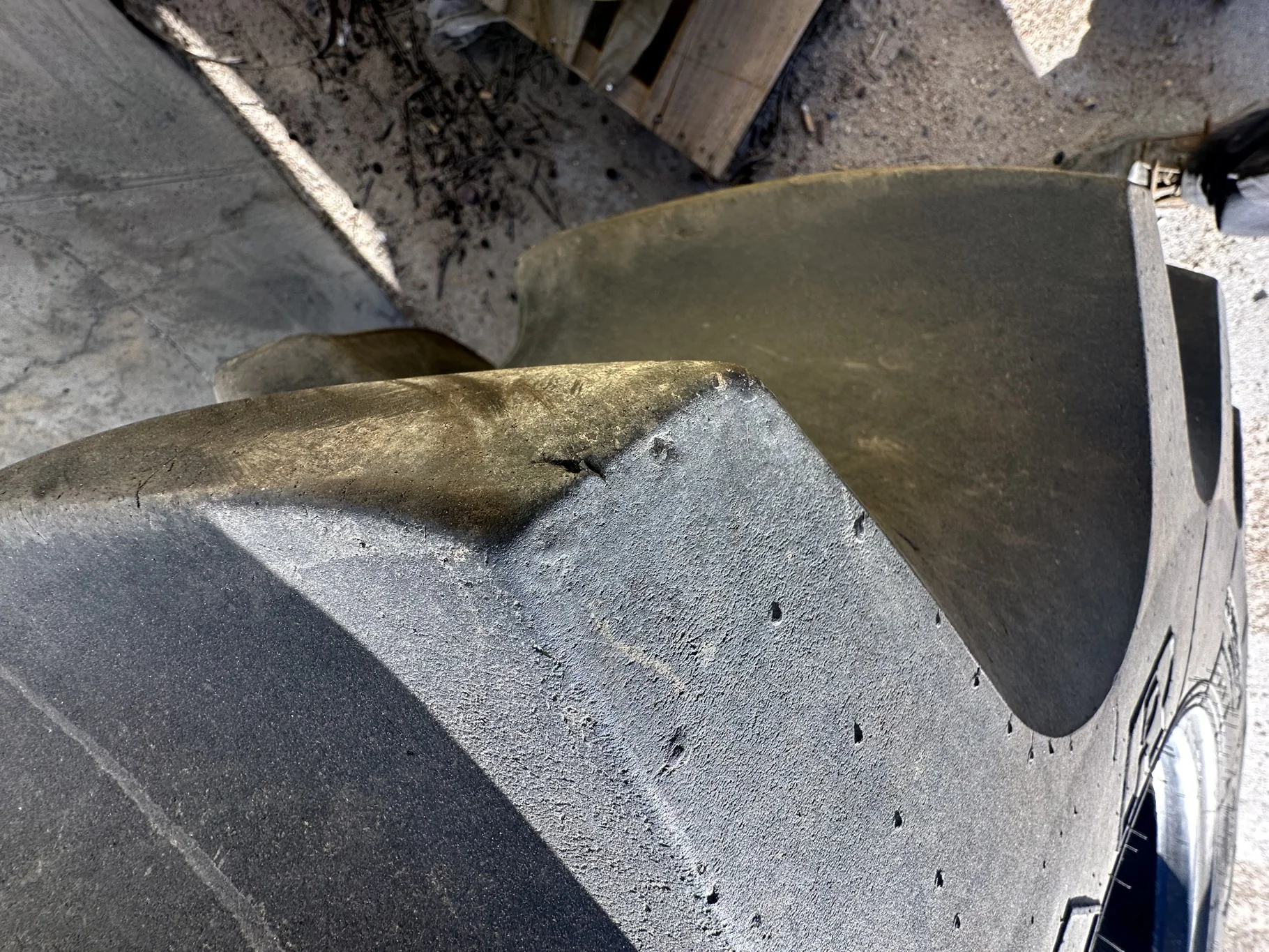 USED 520/85R42 GY SPECIAL SURE GRIP TD8 RADIAL R-2 (162A8/B) TL image 6