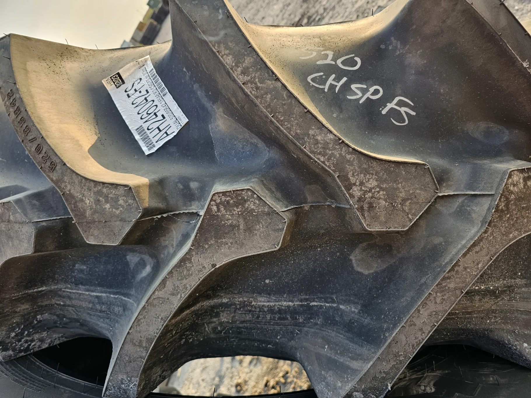 TAKE-OFF 520/85R42 FIRESTONE CHAMPION SPADE GRIP R-2 (165A8) TL image 3