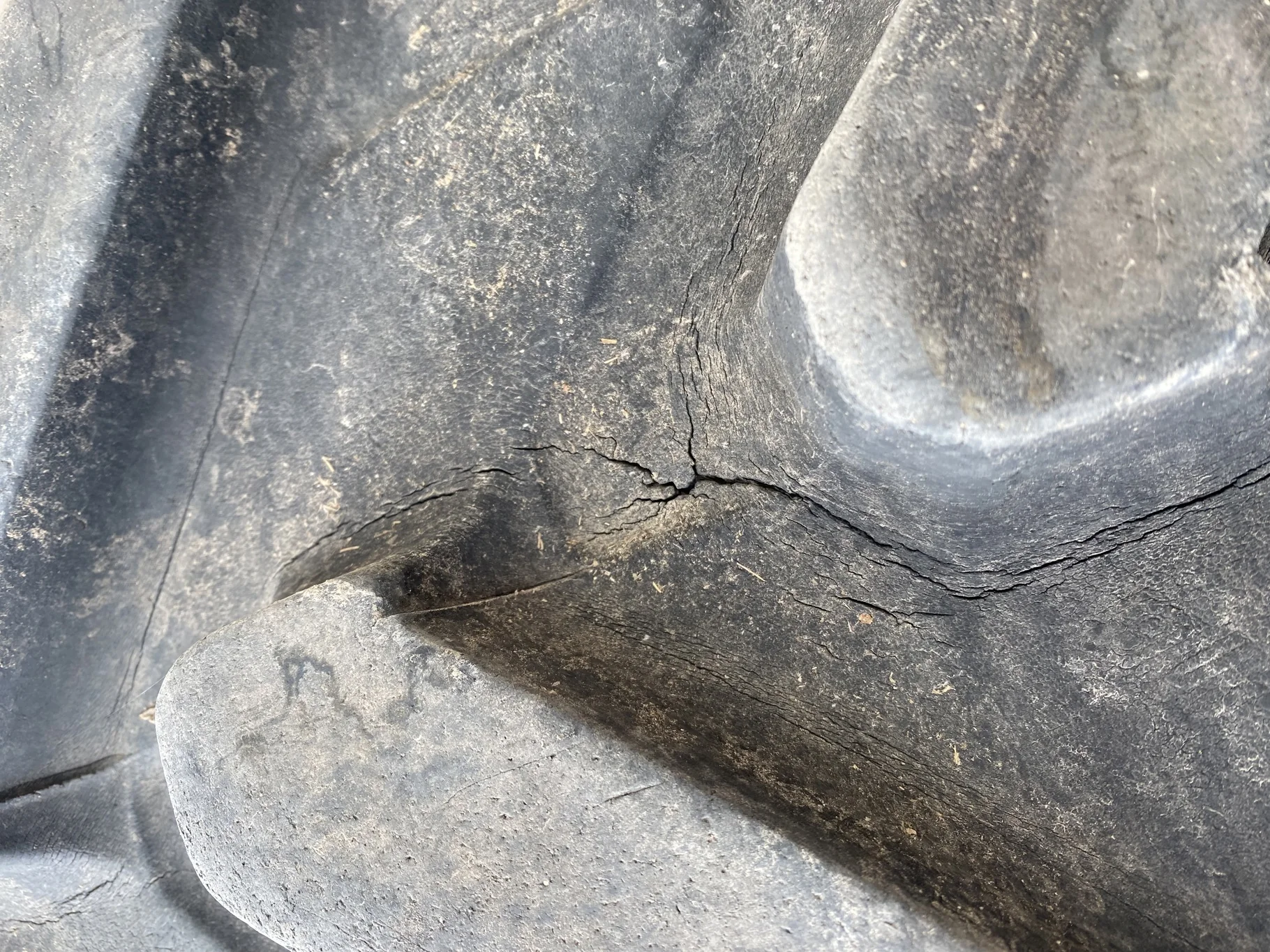 Used 70% 480/80R50 (18.4R50) Michelin AgriBib R-1W 159A8/159B TL - Fair Condition  _x000D_
(Sidewall image 4