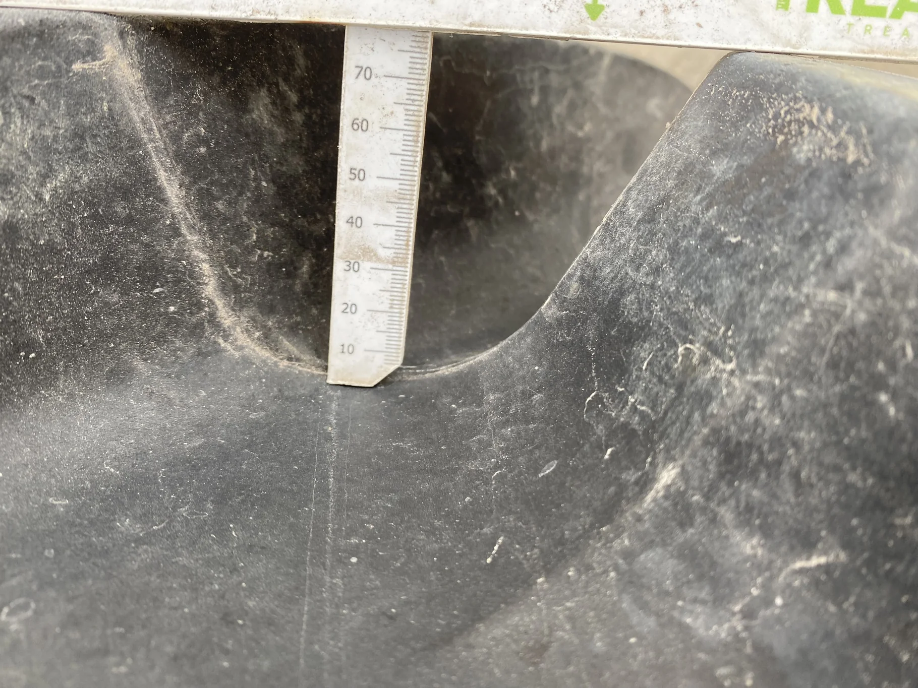 Used 90% IF750/75R46 Michelin AxioBib R-1W (186D) TL Sidewall Cuts, Lug Cuts) image 6