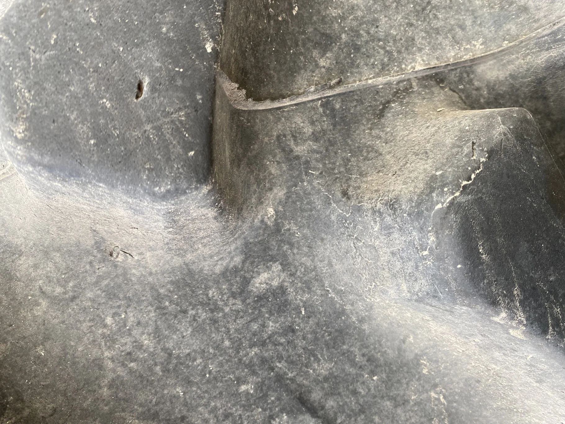 Used 90% 520/85R46 Firestone Radial Deep Tread 23 R-1W (158A8/B) TL (tread wear-BIG cut in b/w lugs image 9