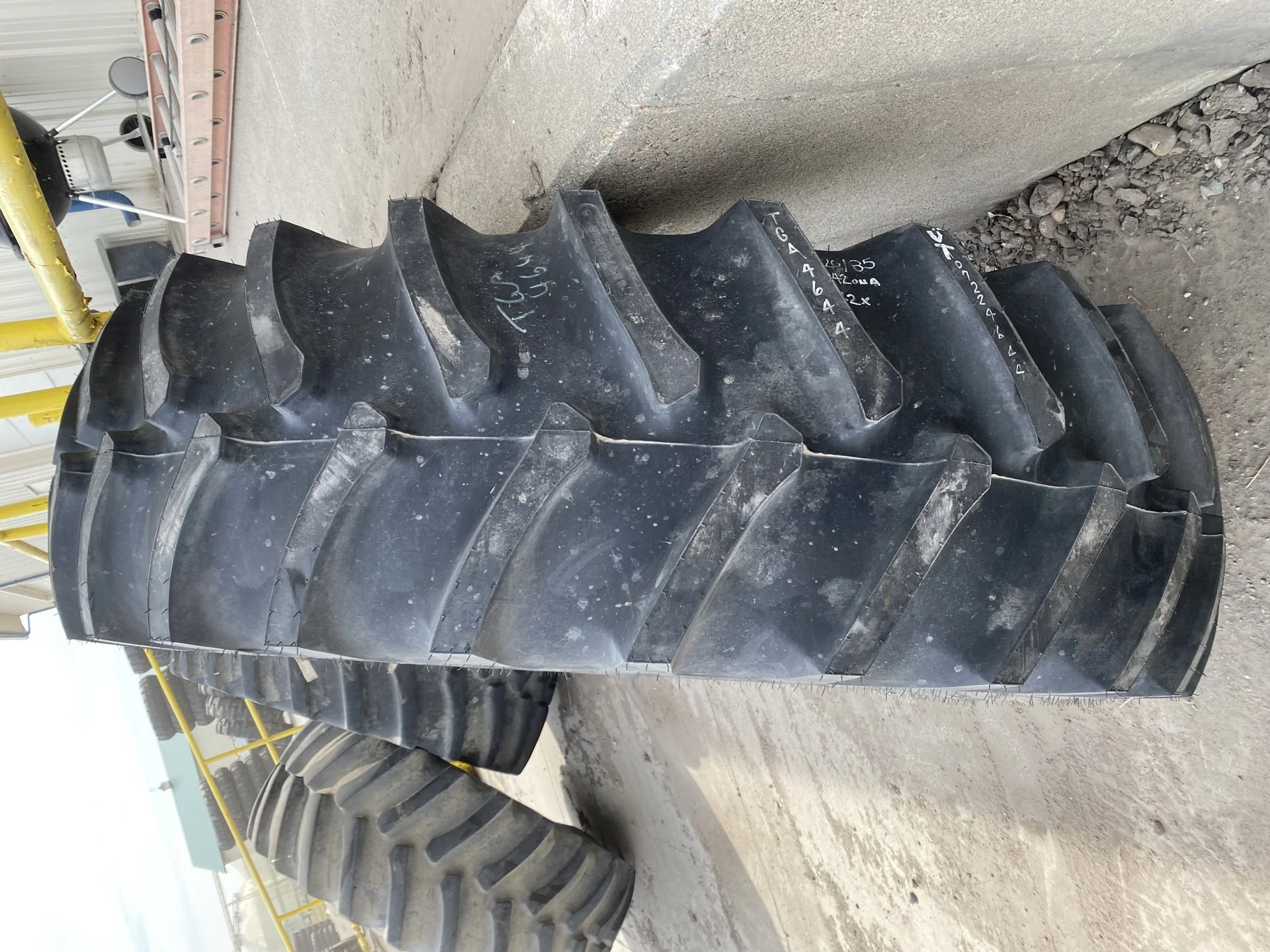 Take Off 520/85R42 Firestone Radial All Traction 23 R-1W 157B TL - Excellent Condition   (Lug CUts) image 3