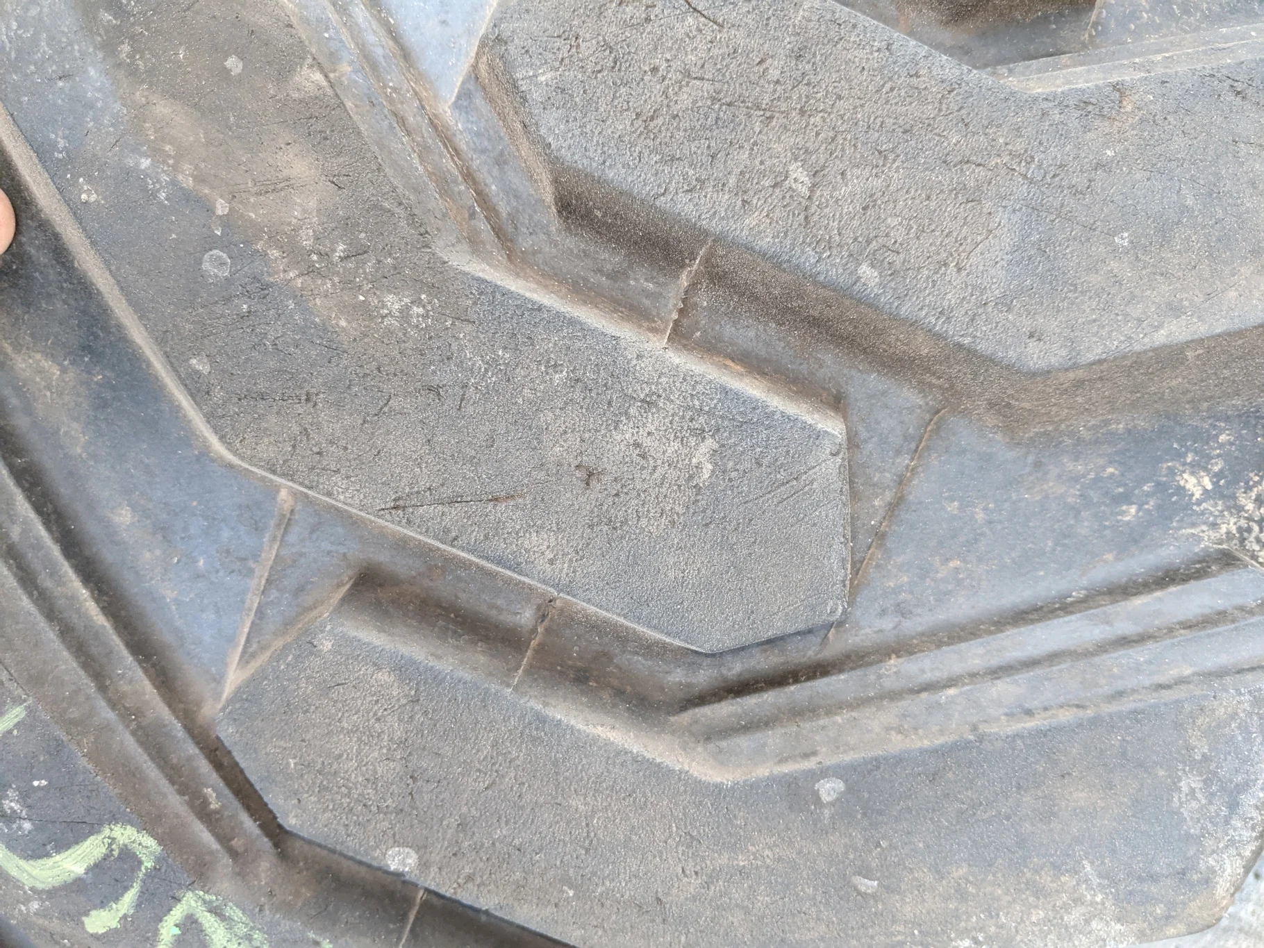 Used 80% 12-16.5 Camso Xtra-Wall Skidsteer 10 Ply- Good Condition Small Lug Cuts, (1) Tire image 7