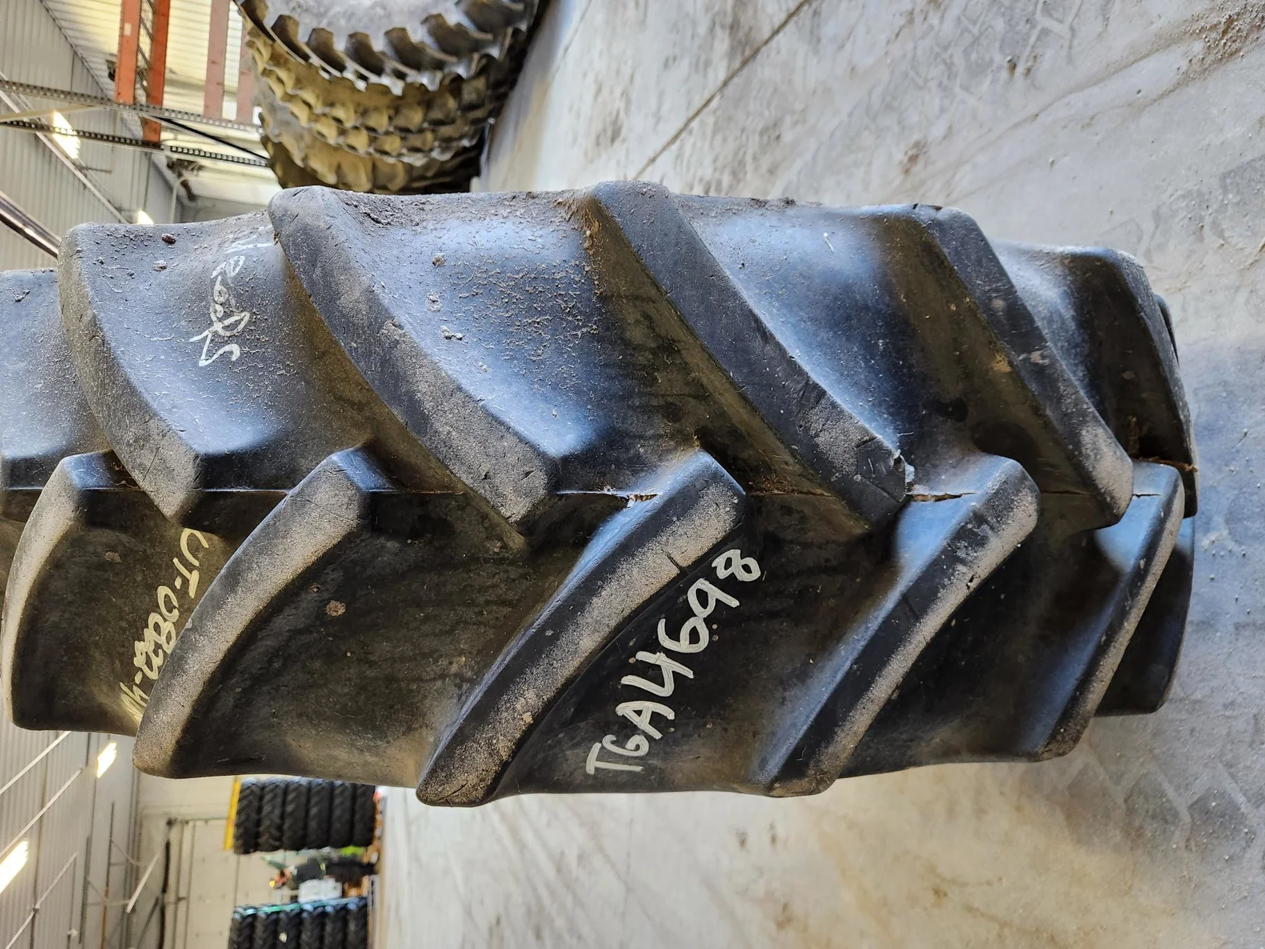 Used 85% 340/85R24 (13.6R24) Mitas AC85 125A8/125B TL image 6