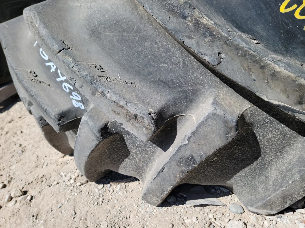 Used 90% 460/85R34 (18.4R34) Continental Contract AC85 147A8/147B TL image 3