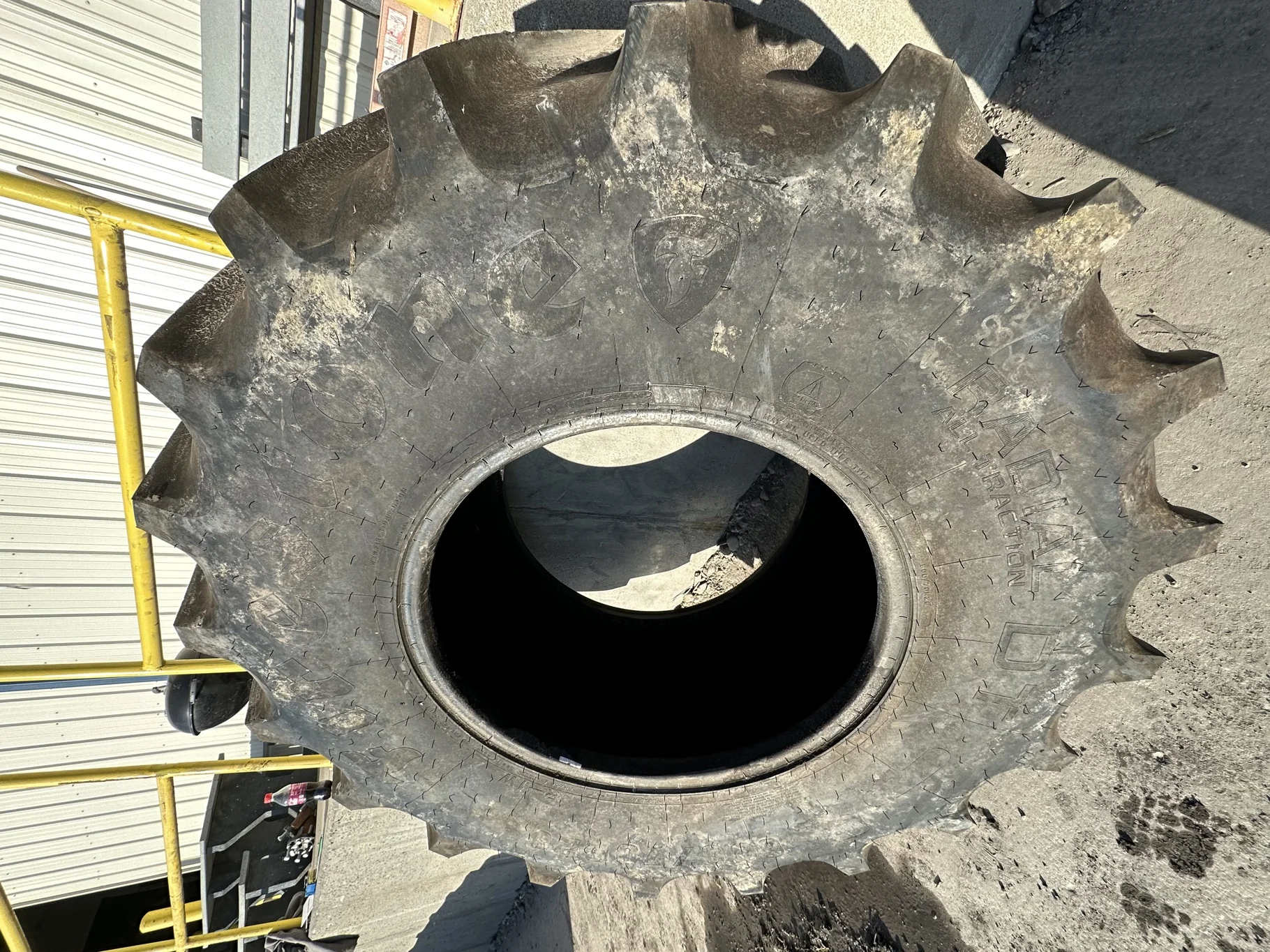 Used 80% 600/70R28 Firestone Radial All Traction DT R-1W 164B TL (Lug Stubble, Lug Cuts,