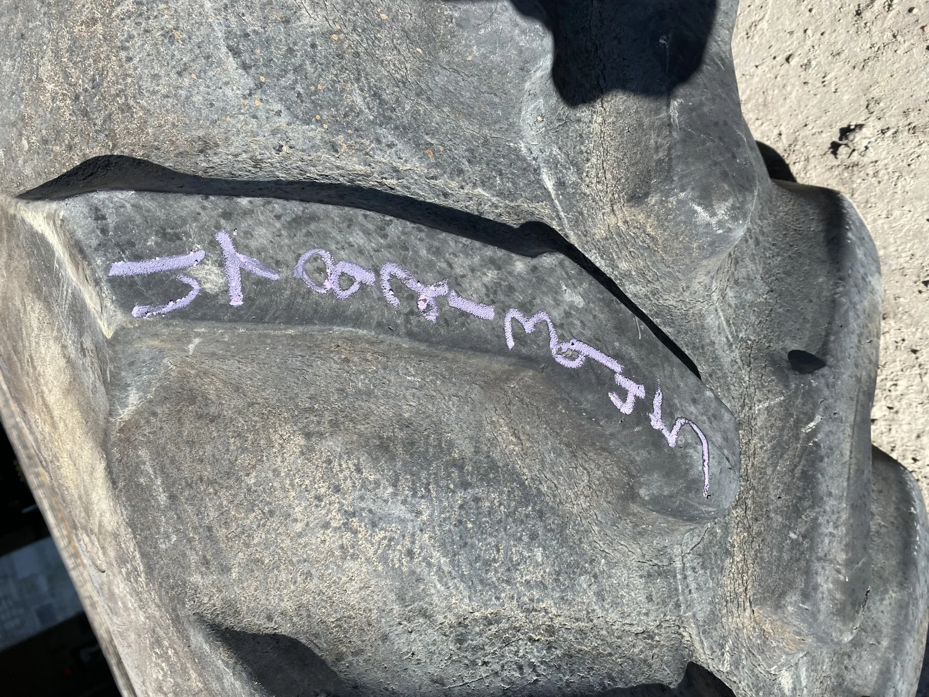 Used 70% 520/85R42 Goodyear Dyna Torque Radial 157A8/B R-1 TL (split between lugs) - Good Condition