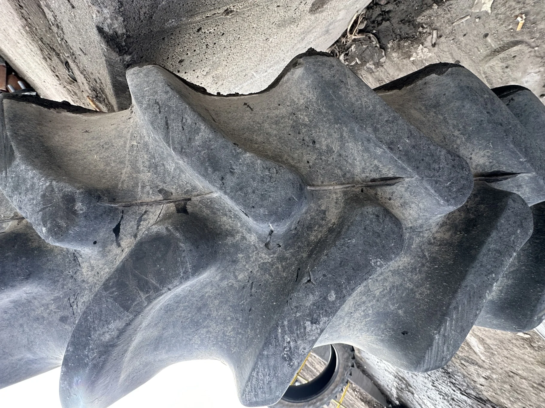 Used 65% 380/90R54 Firestone Radial 9000 R-1W (152B) TL (Lug Cuts, Weathering, Sidewall) - Poor Cond image 3