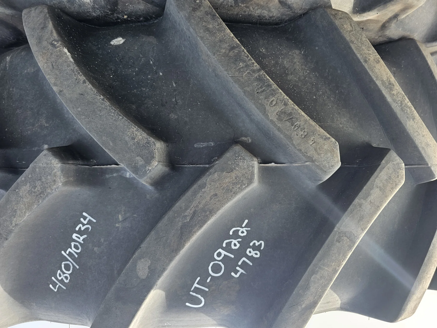 Used 90% 480/70R34 Mitas HC70 TL (road wear, lug cuts) image 3