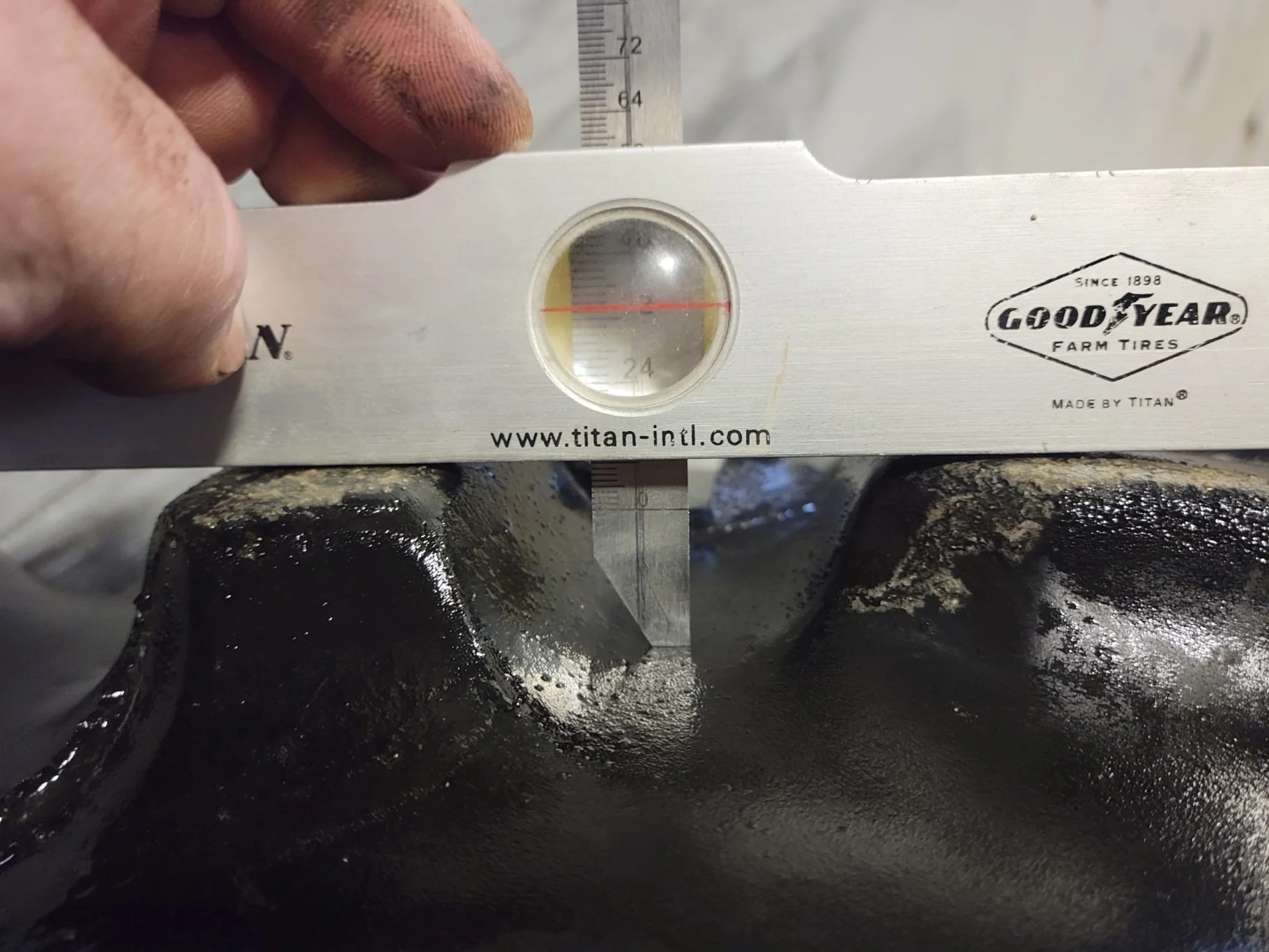 Used 70% 380/85R24 Titan Hi Traction Lug R1 143A8 TL image 4