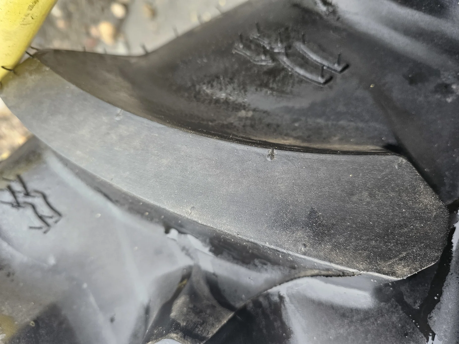 Take Off 380/85R24 Alliance Farm Pro 2 131A8/131B R-1W TL - Excellent Condition (Lug stubble) image 4
