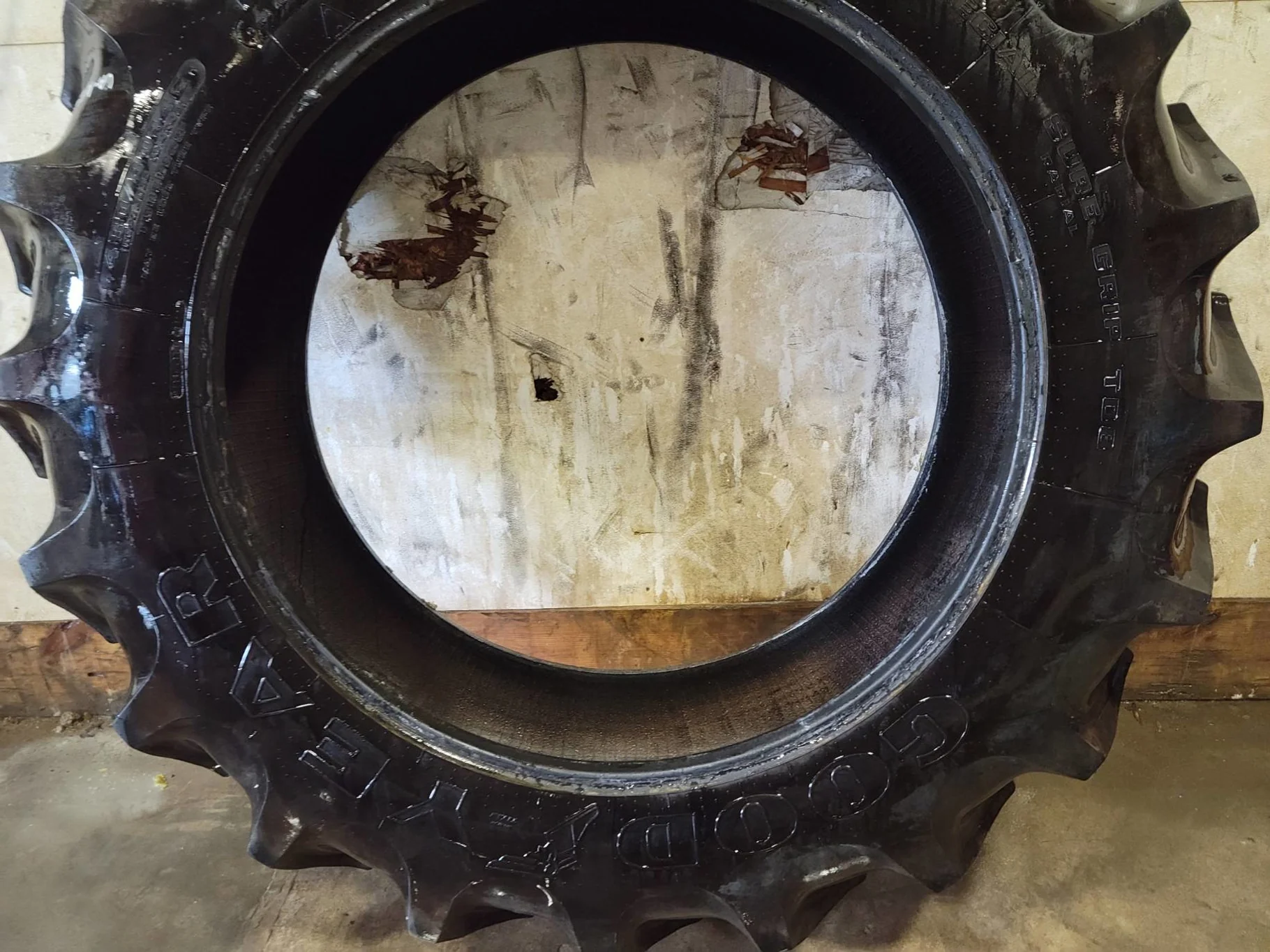 Used 80% 480/80R46 Goodyear Special Sure Grip TD8 Radial R-2 (158A8/B) TL image 2