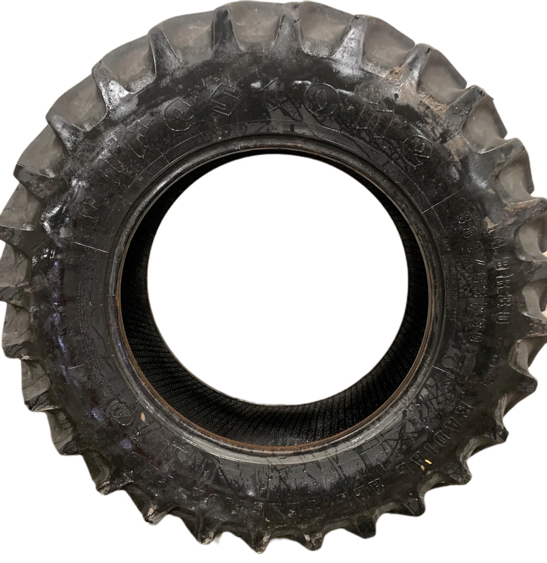 Used 85% 380/85R30 (14.9R30) Firestone Radial All Traction FWD R-1 135B TL - Good Condition, Light S image 2