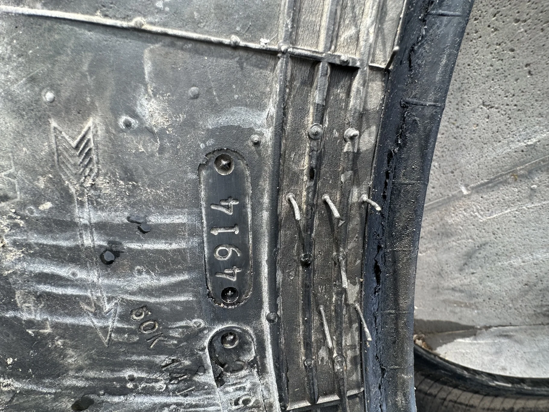 Used 50% 420/85R34 Goodyear Super Traction Radial R-1W (147B)- Fair Condition  _x000D_
(Stubble, Wea image 6