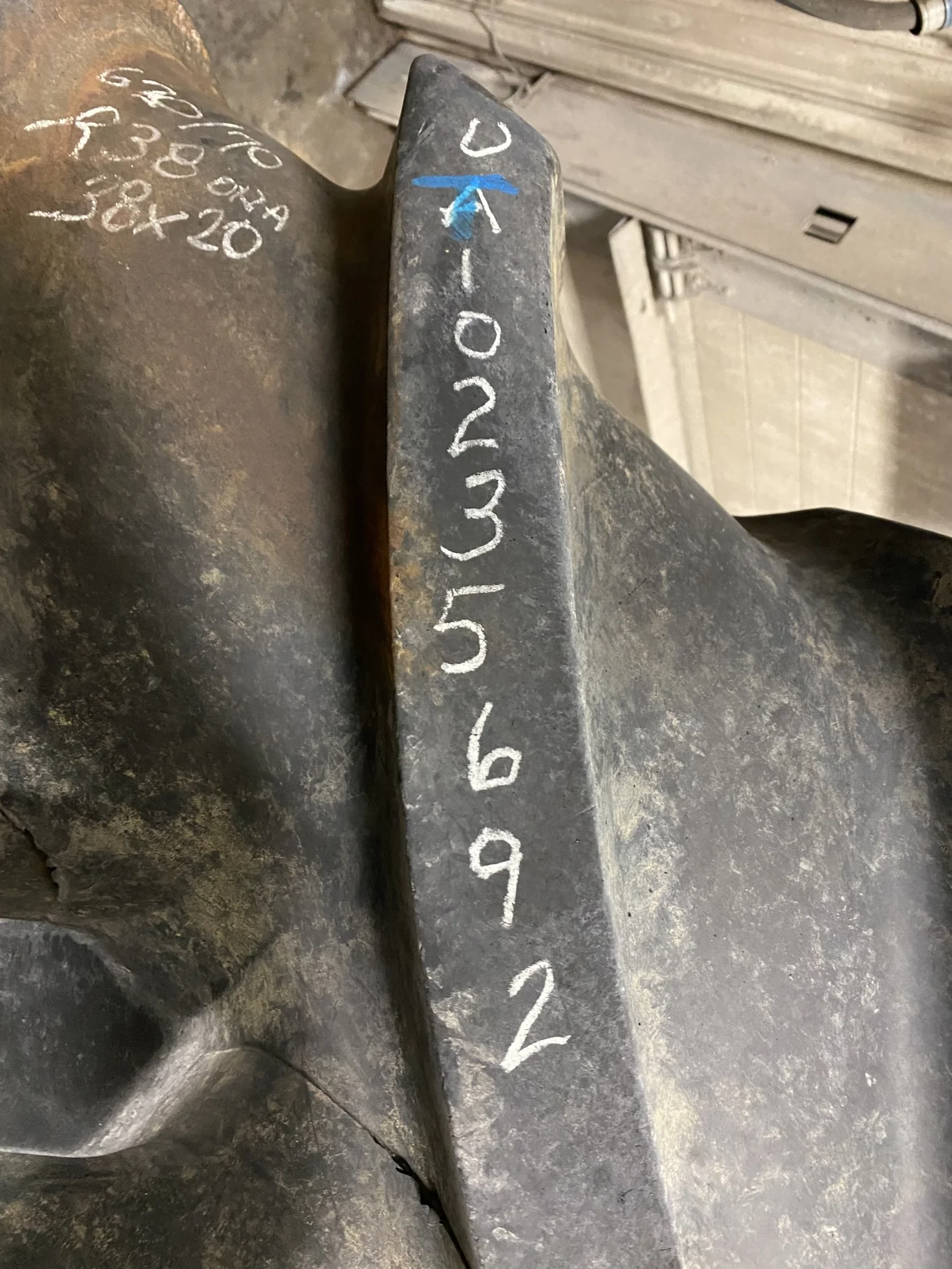 Used 70% 620/70R38 Michelin MegaXBib IR-1W (170A8/B) TL - (stubble, uneven tread wear, lug stubble, image 6