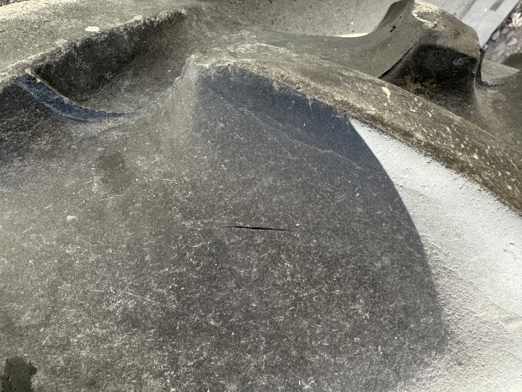 Used 55% 320/105R54 Goodyear Super Traction Radial R-1W (163B) TL  _x000D_
(Cuts in the Sidewall, Lu image 8