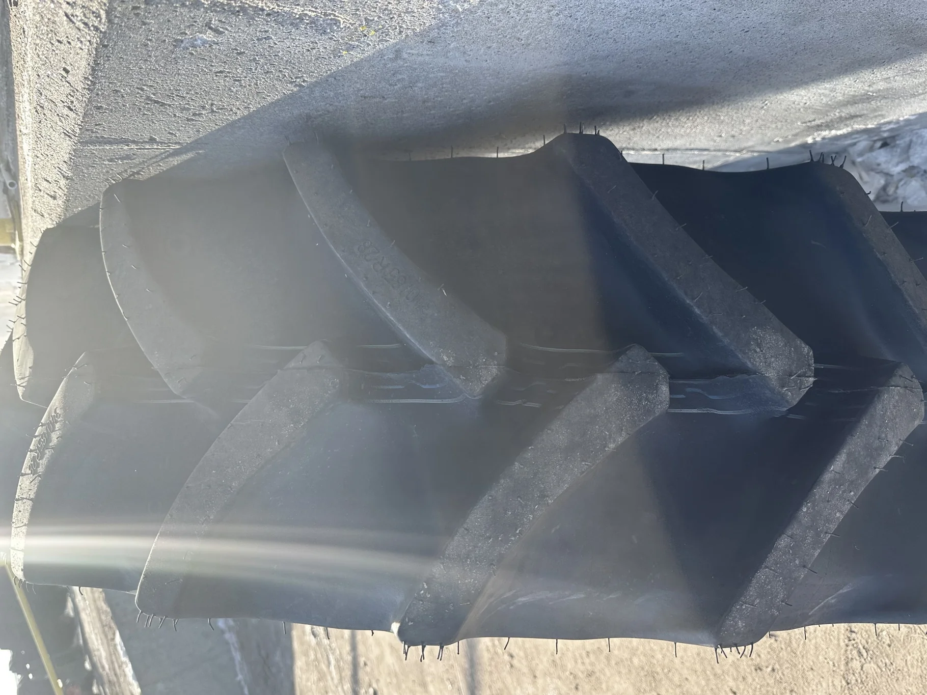 Used 100% 340/85R28 (13.6R28) Mitas AC85 (127A8/127B) TL - Excellent Condition image 3