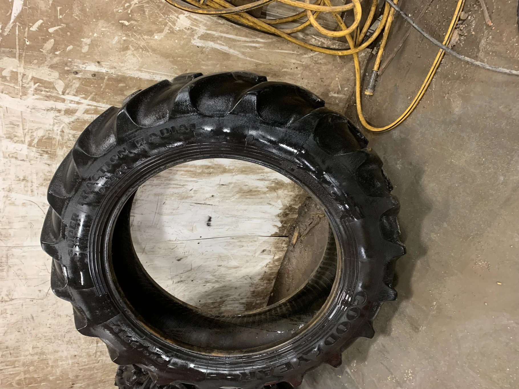 Used 30% 380/80R38 Goodyear Super Traction DT800 R-1W (142A8/B) - Fair Condition ( Lug Cuts, Stubble