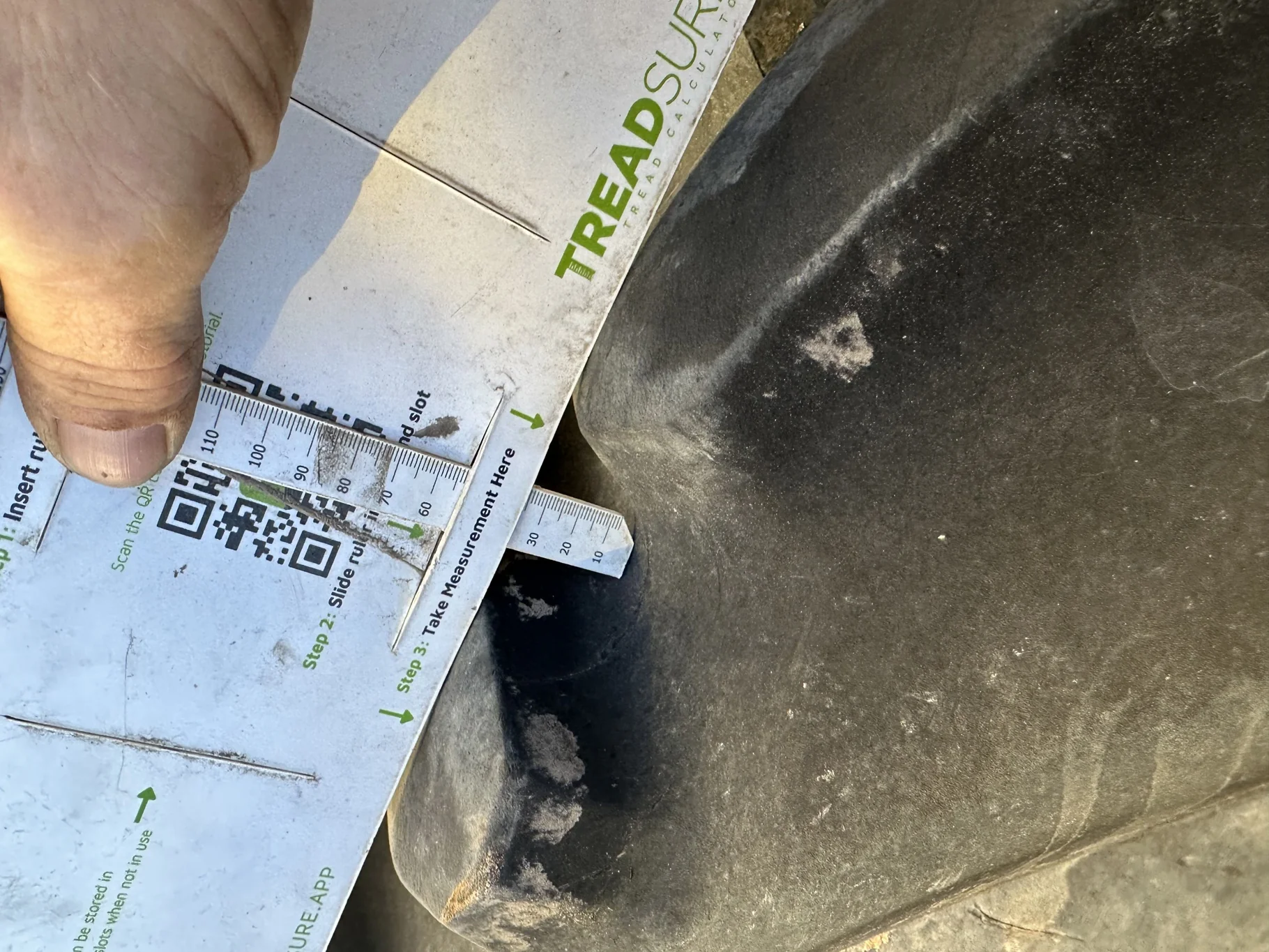 Used VF420/95R50 177D Michelin Spraybib TL R-1W 80-85% image 9