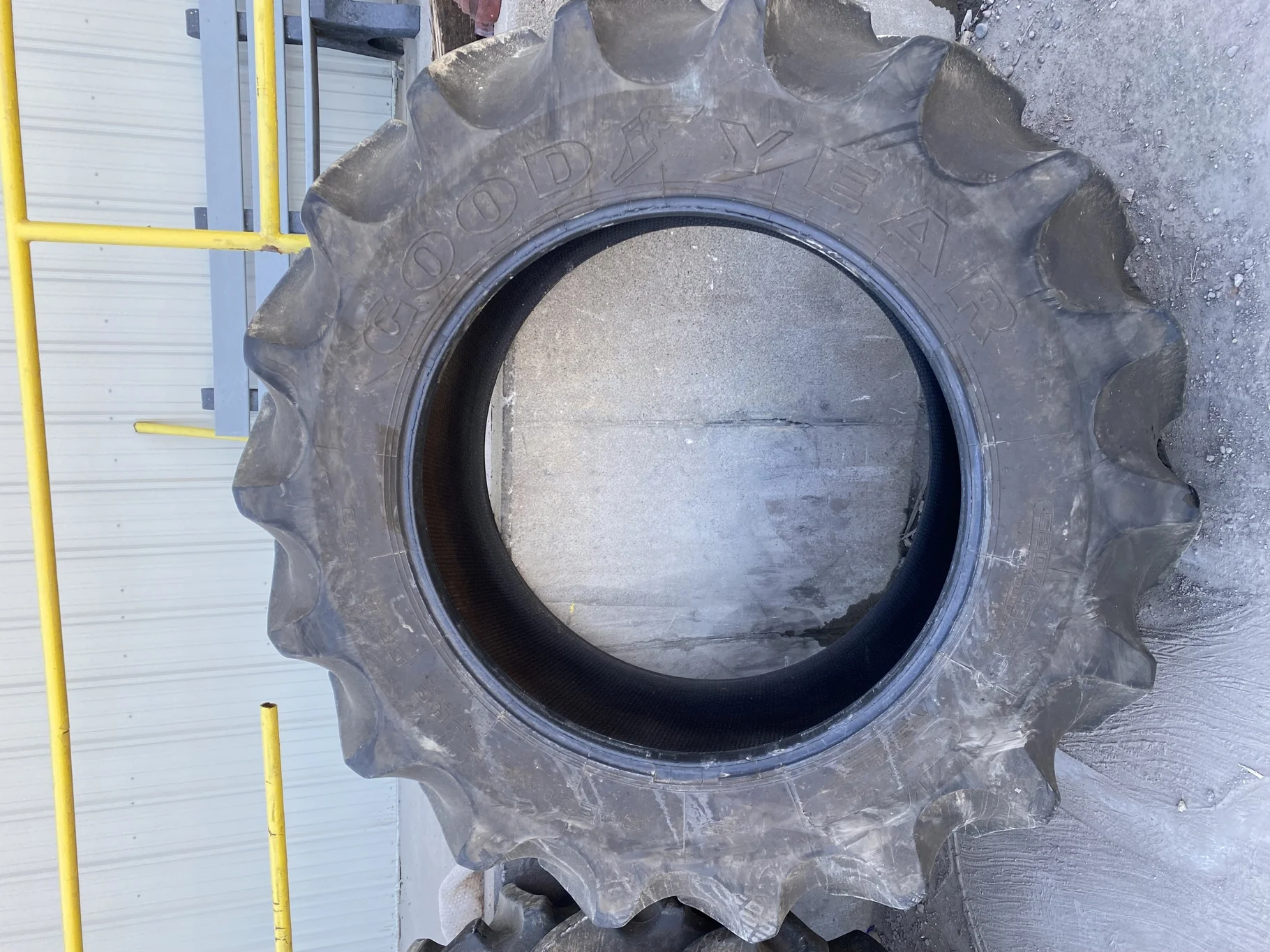 Used 60% 520/85R42 Goodyear Special Sure Grip TD8 Radial (162A8) R-2 TL - Good Condition  _x000D_
(R image 2